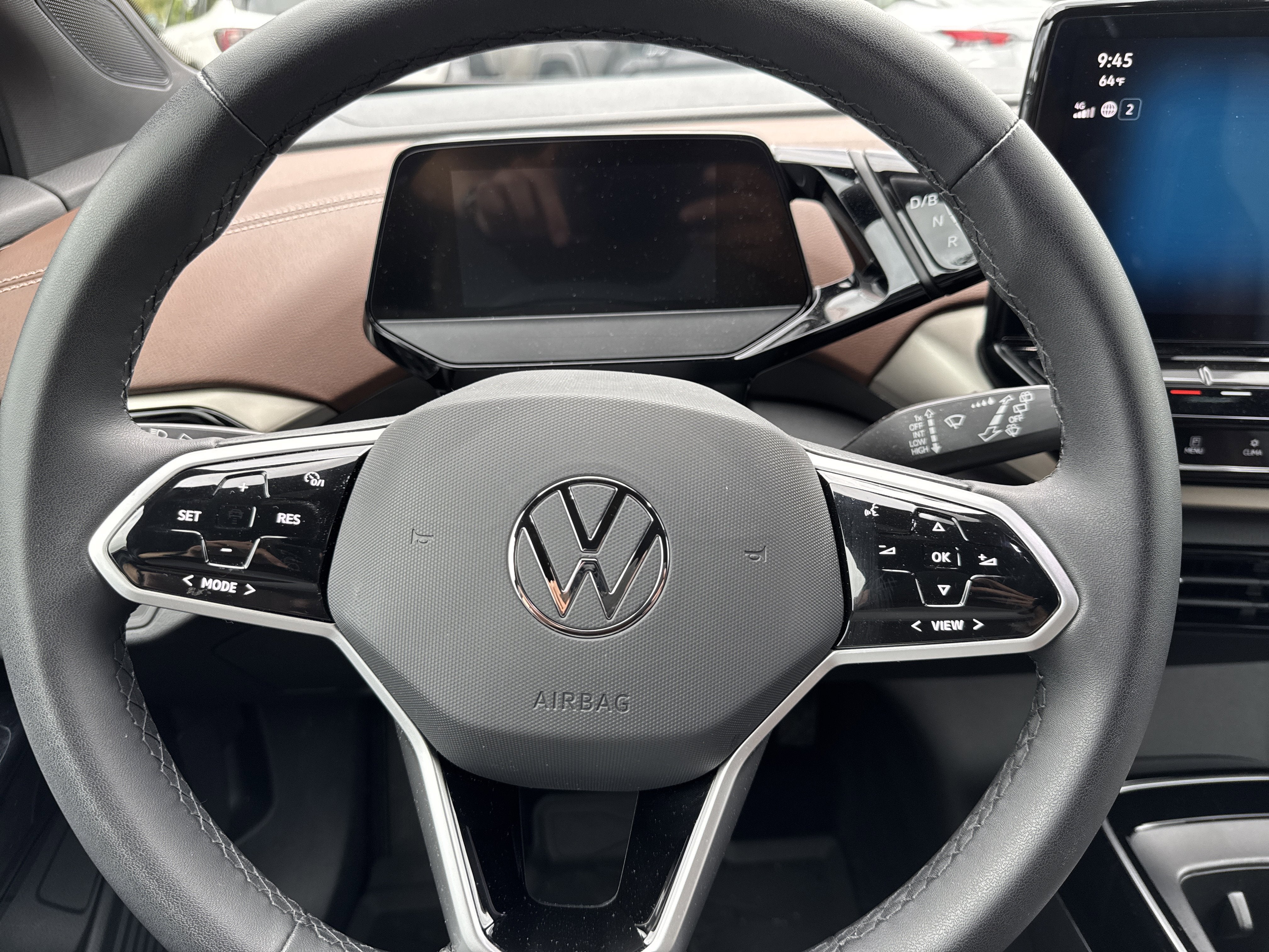 2023 Volkswagen ID.4 Pro