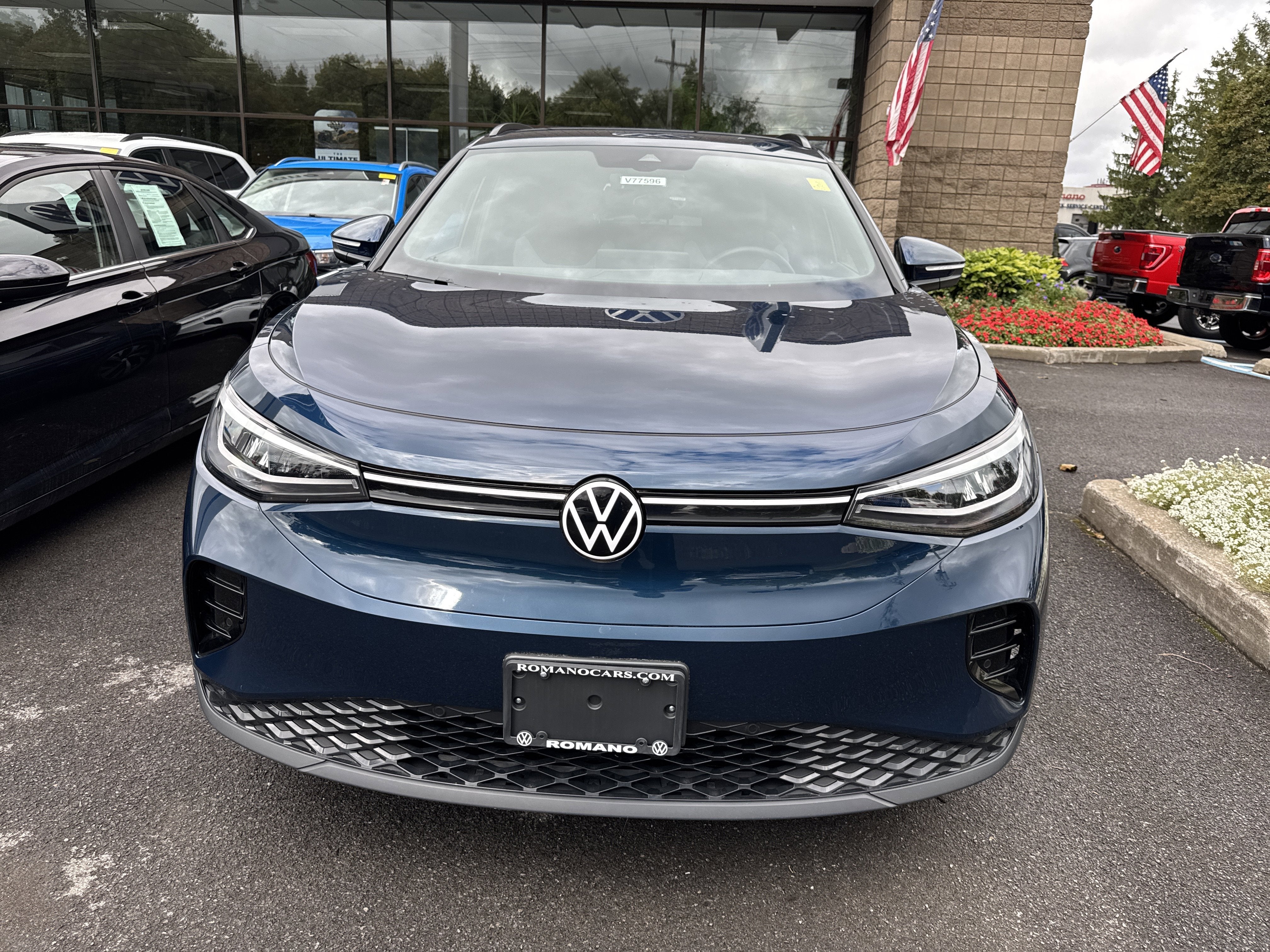 2023 Volkswagen ID.4 Pro