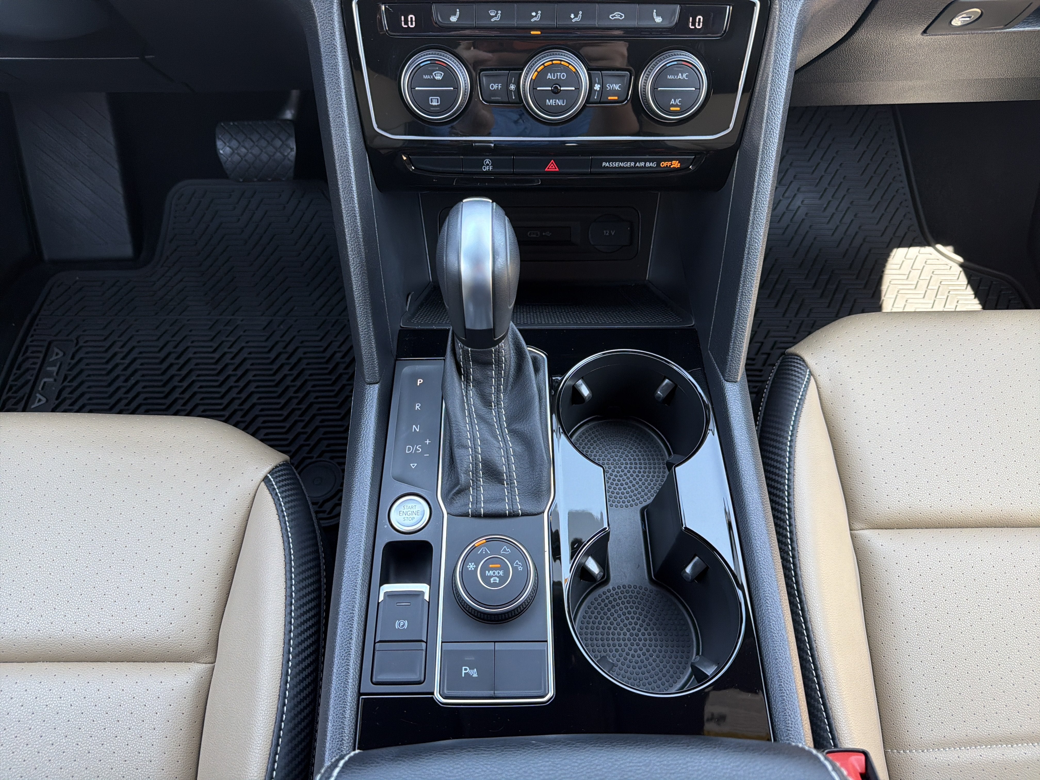 2023 Volkswagen Atlas Cross Sport 2.0T SE w/Technology 4MOTION
