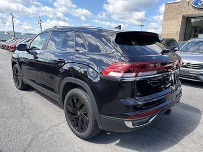 2024 Volkswagen Atlas Cross Sport 2.0T SE w/Technology 4MOTION