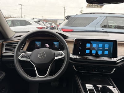 2025 Volkswagen Atlas 2.0T SE w/Technology 4MOTION