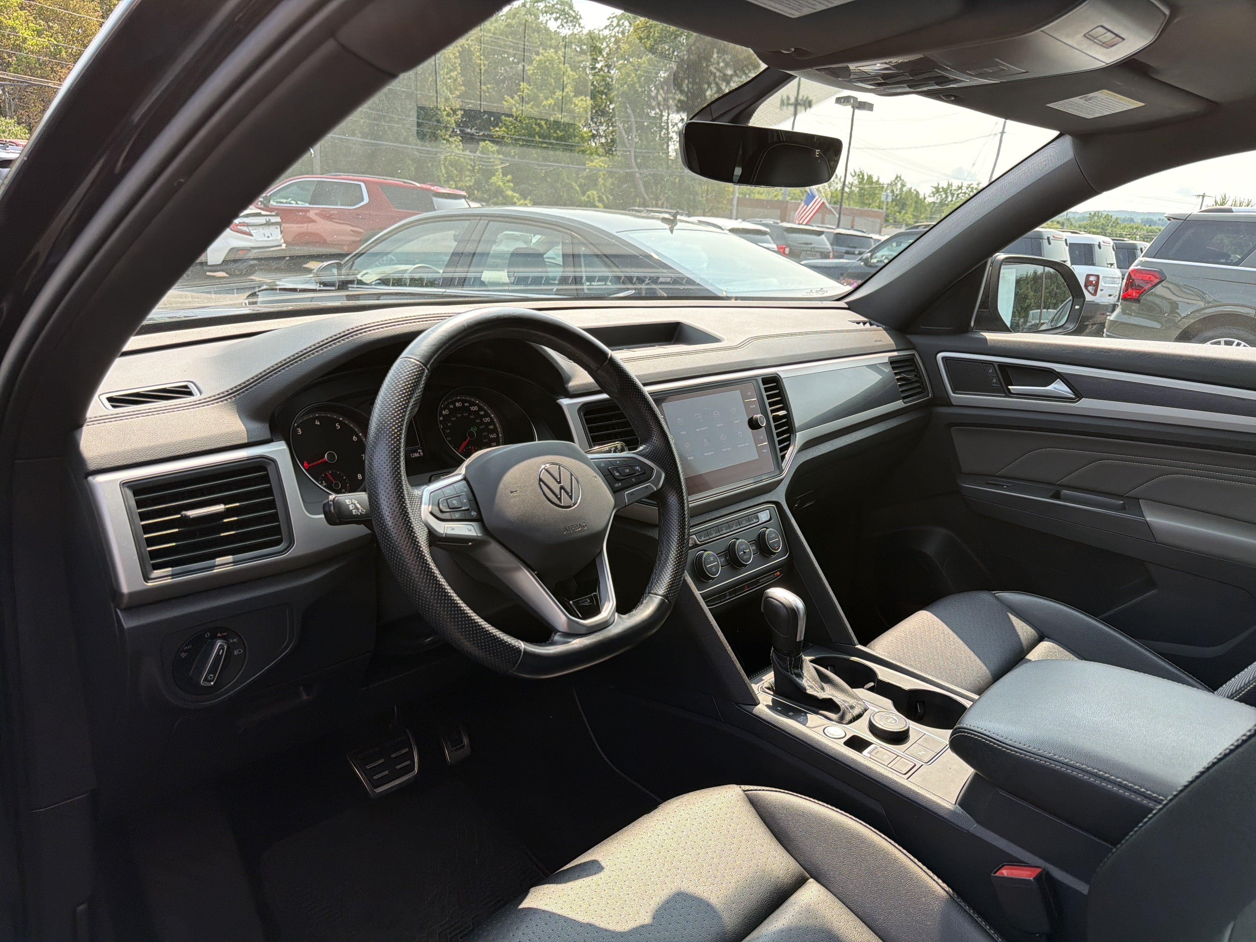 2021 Volkswagen Atlas Cross Sport 3.6L V6 SE w/Technology R-Line 4MOTION