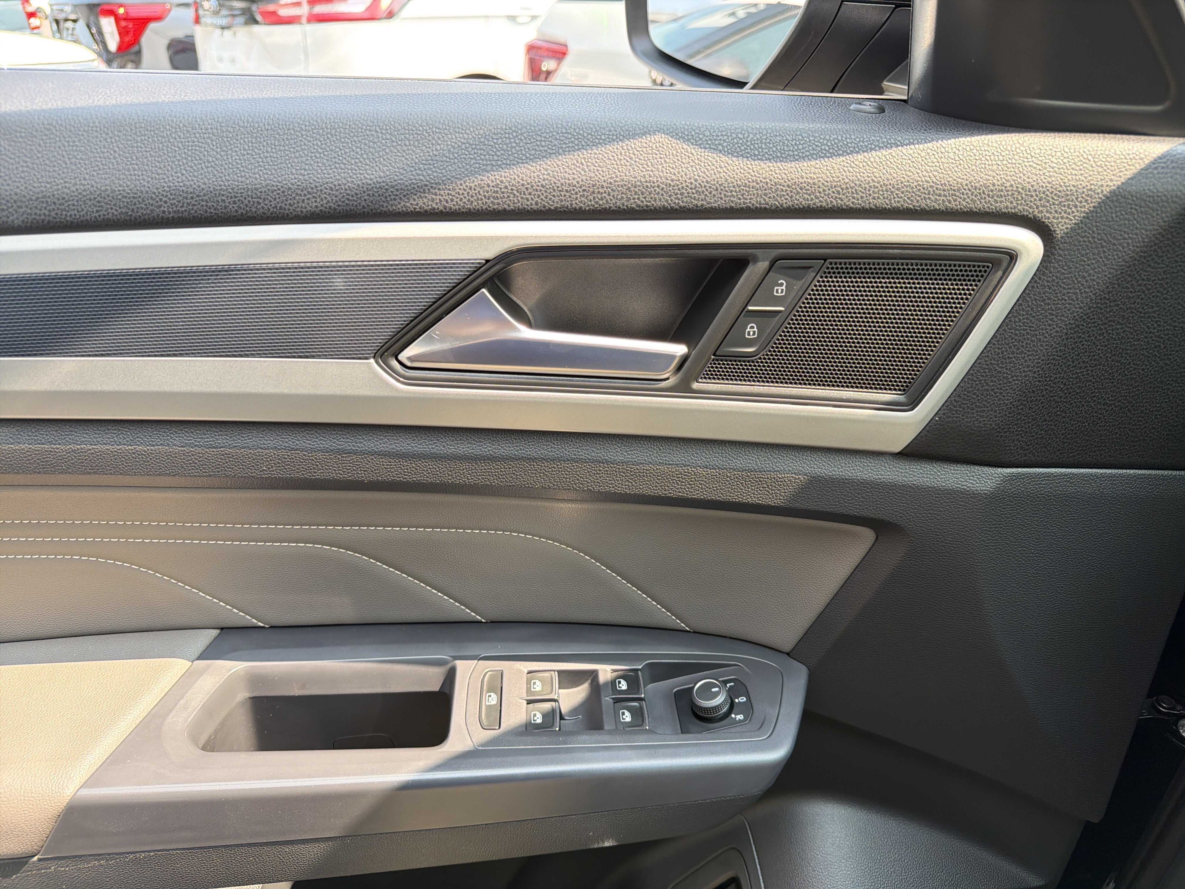 2021 Volkswagen Atlas Cross Sport 3.6L V6 SE w/Technology R-Line 4MOTION