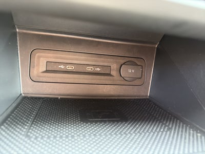 2021 Volkswagen Atlas Cross Sport 3.6L V6 SE w/Technology R-Line 4MOTION