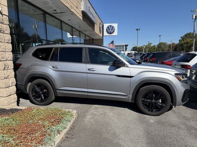 2023 Volkswagen Atlas 3.6L V6 SEL R-Line Black 4MOTION