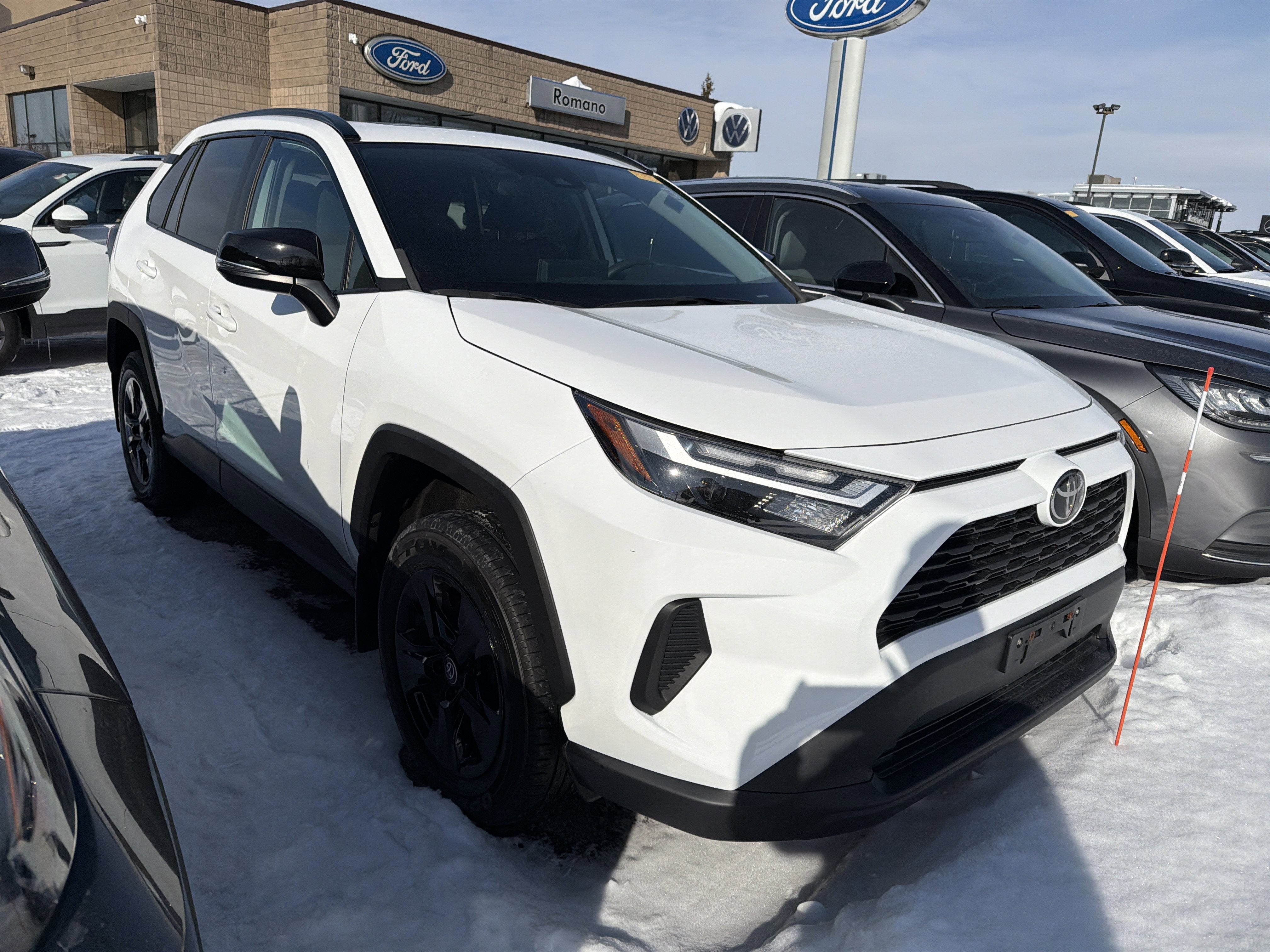 2023 Toyota RAV4 XLE