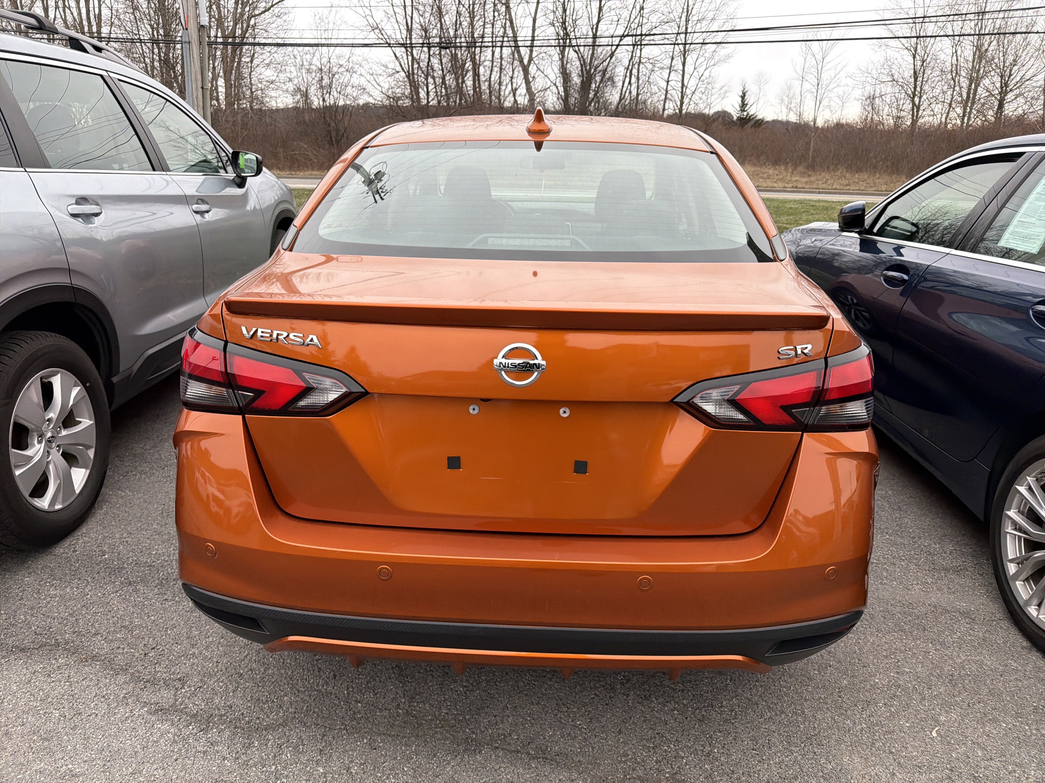 2022 Nissan Versa SR