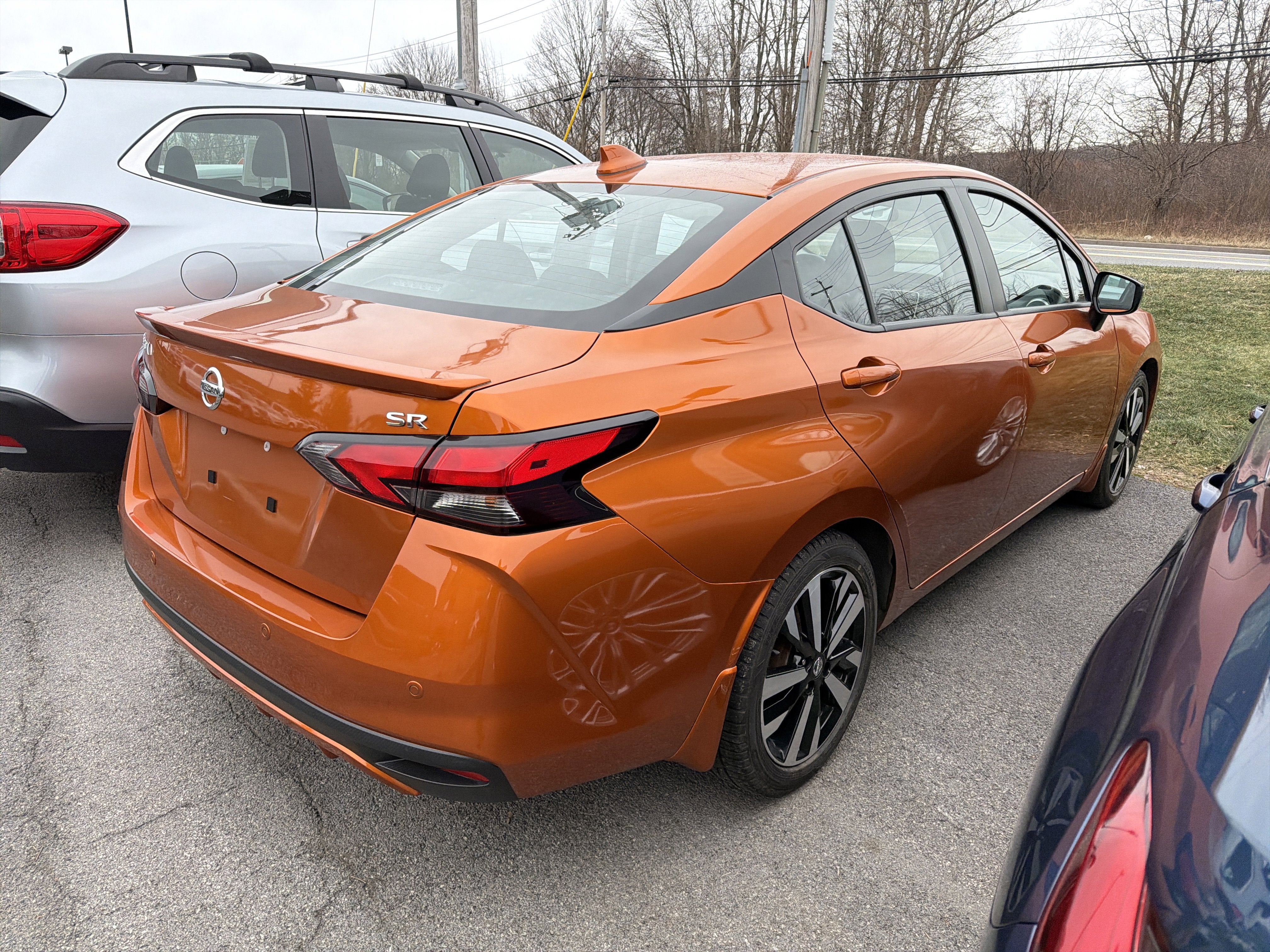 2022 Nissan Versa SR