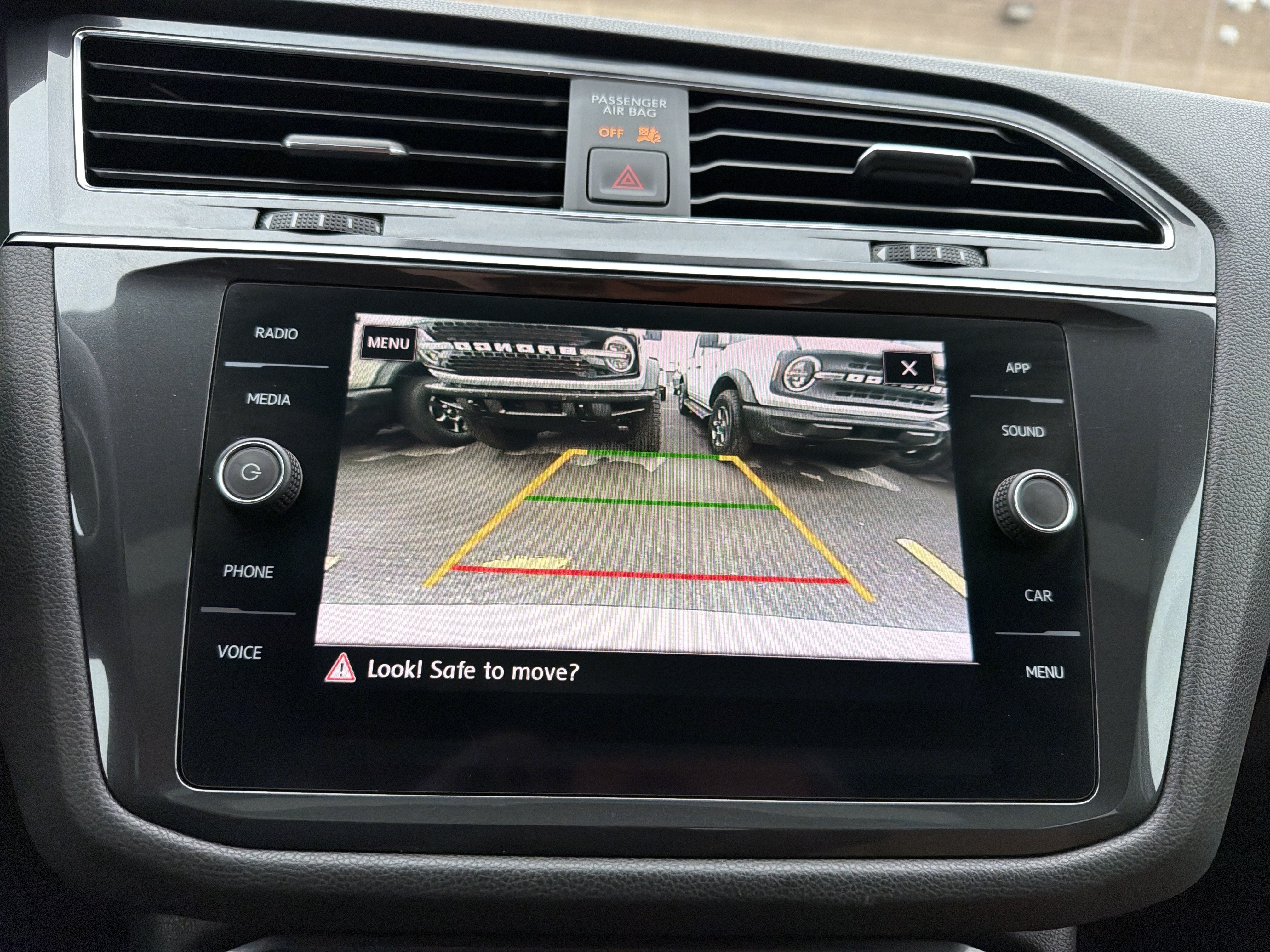 2019 Volkswagen Tiguan SE