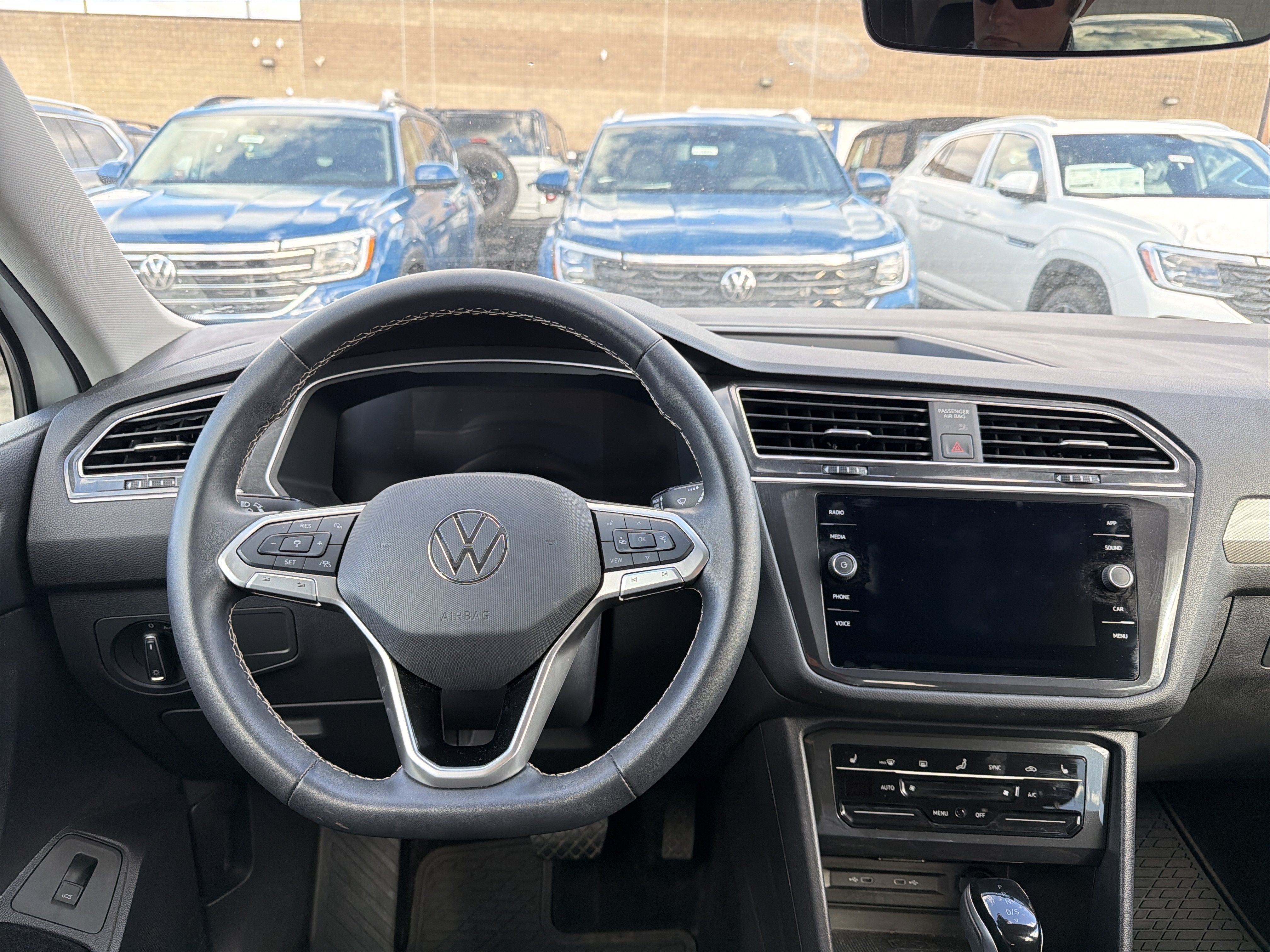 2024 Volkswagen Tiguan 2.0T SE 4MOTION