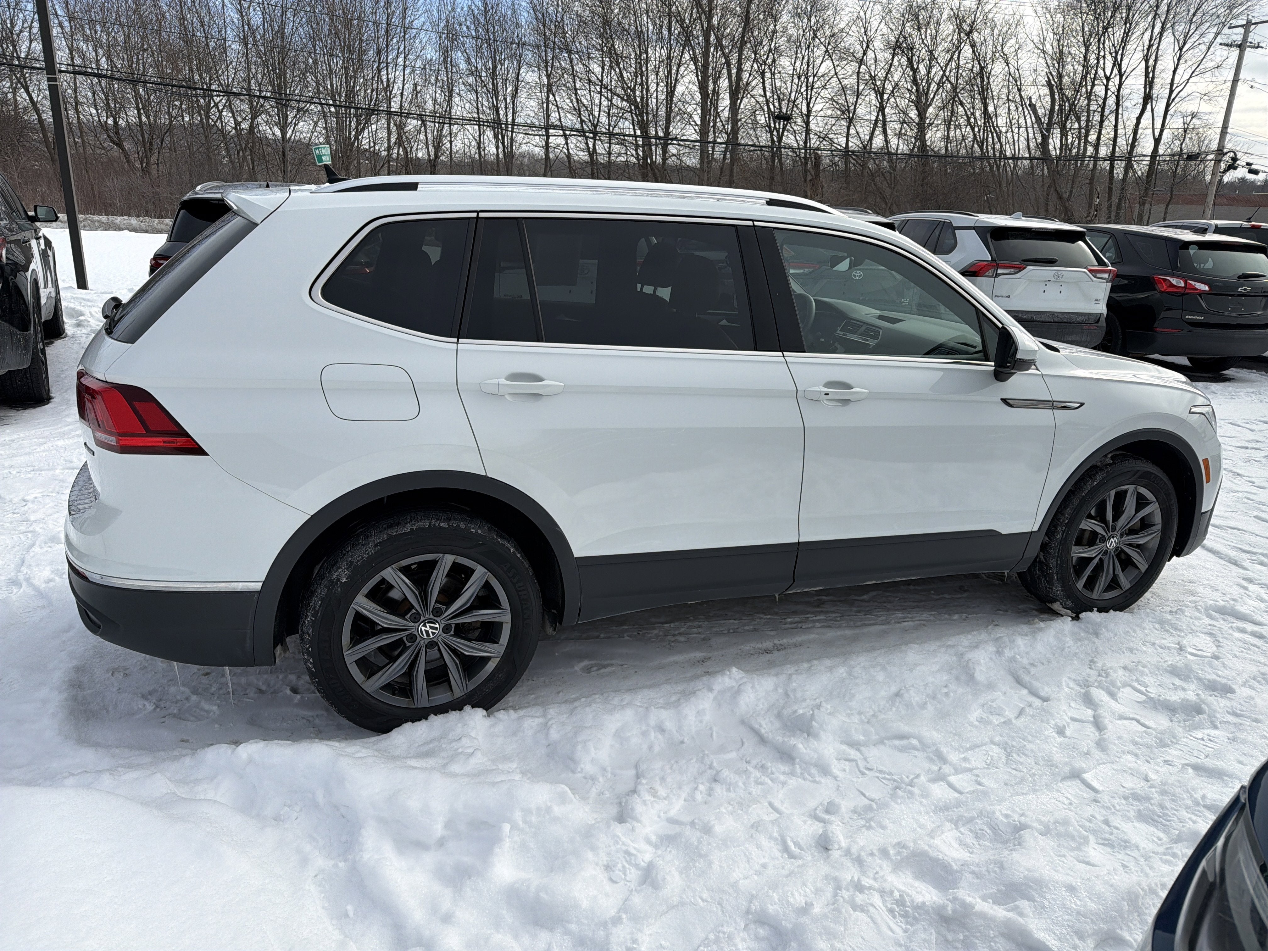 2022 Volkswagen Tiguan SE
