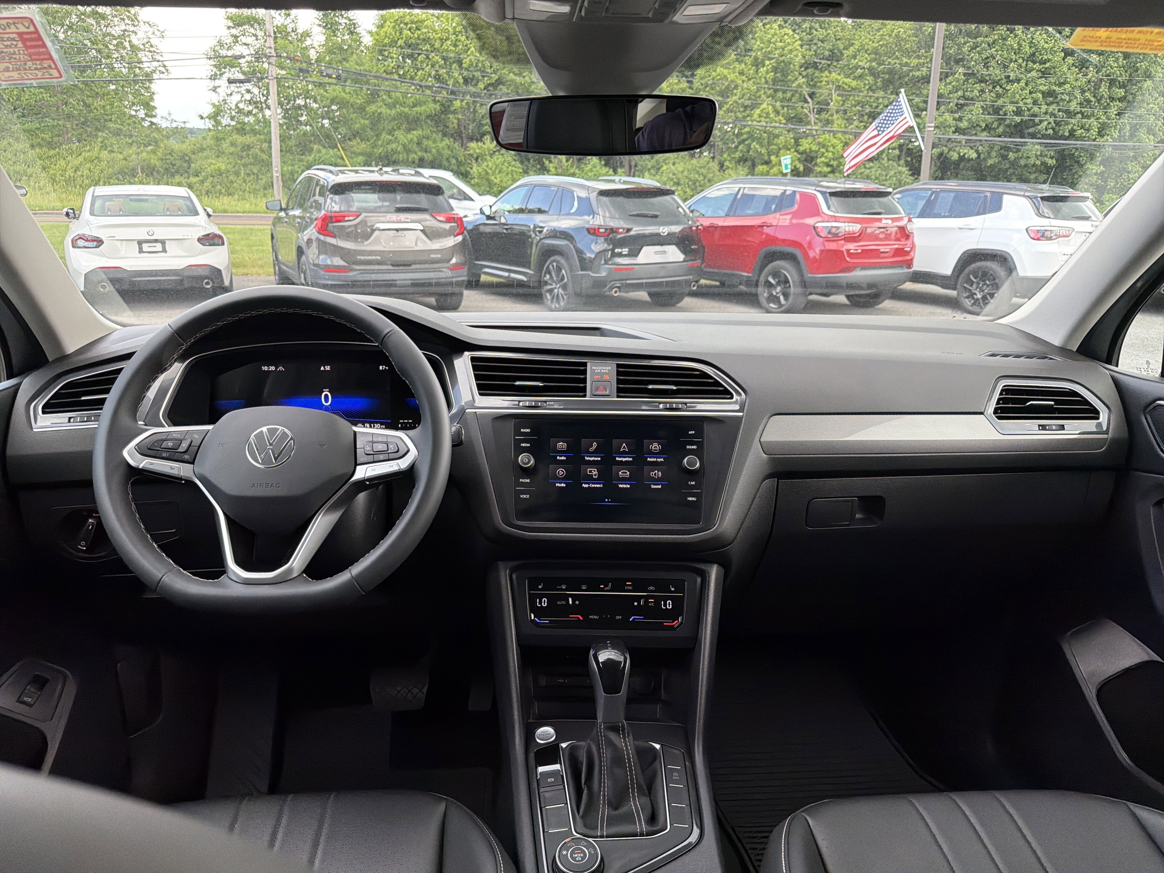 2024 Volkswagen Tiguan 2.0T SE 4MOTION