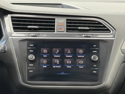 2024 Volkswagen Tiguan 2.0T SE 4MOTION