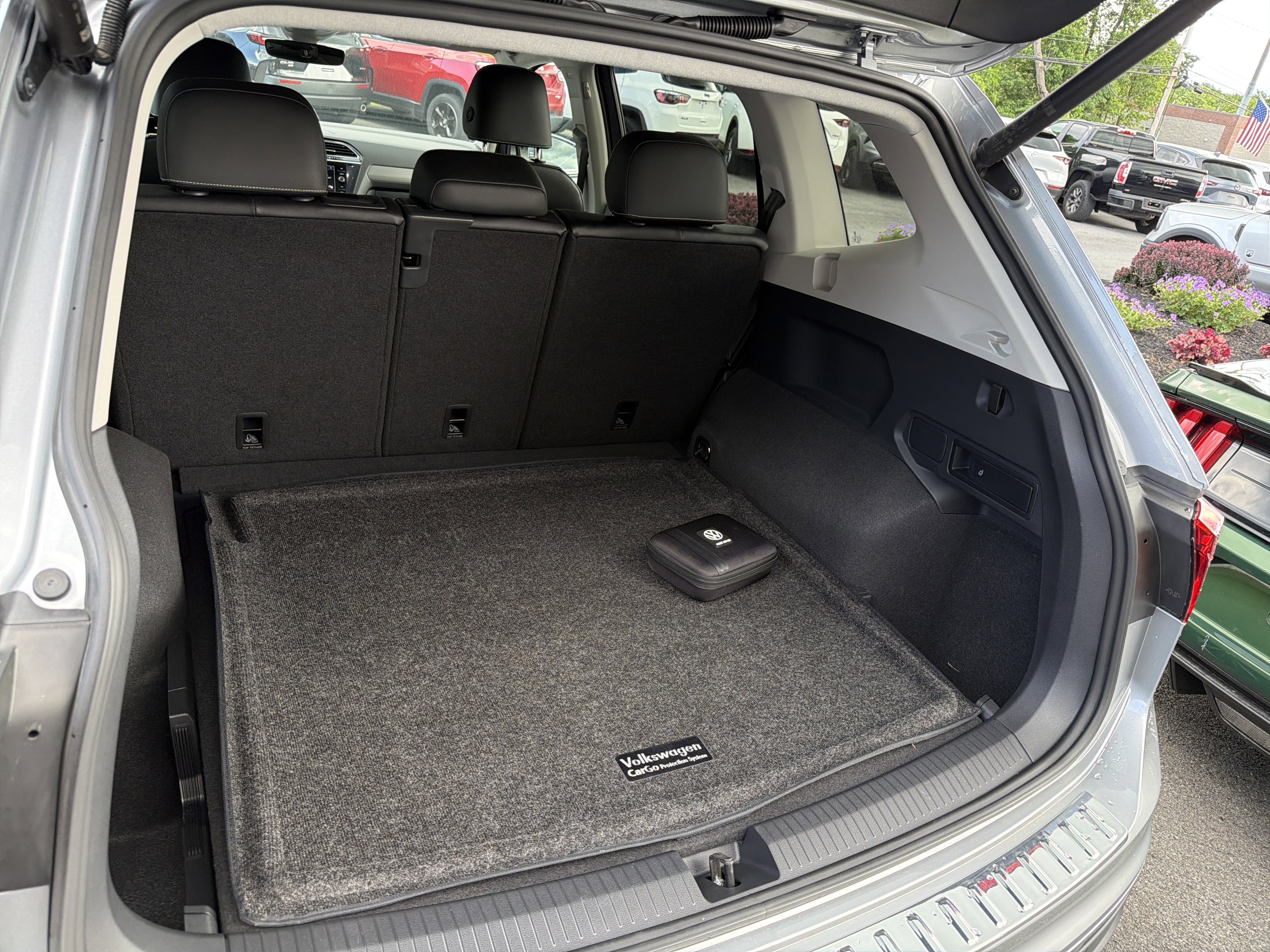 2024 Volkswagen Tiguan 2.0T SE 4MOTION
