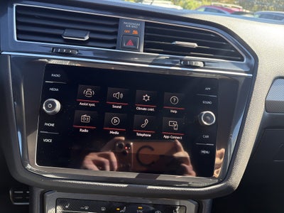 2024 Volkswagen Tiguan 2.0T SE R-Line Black 4MOTION
