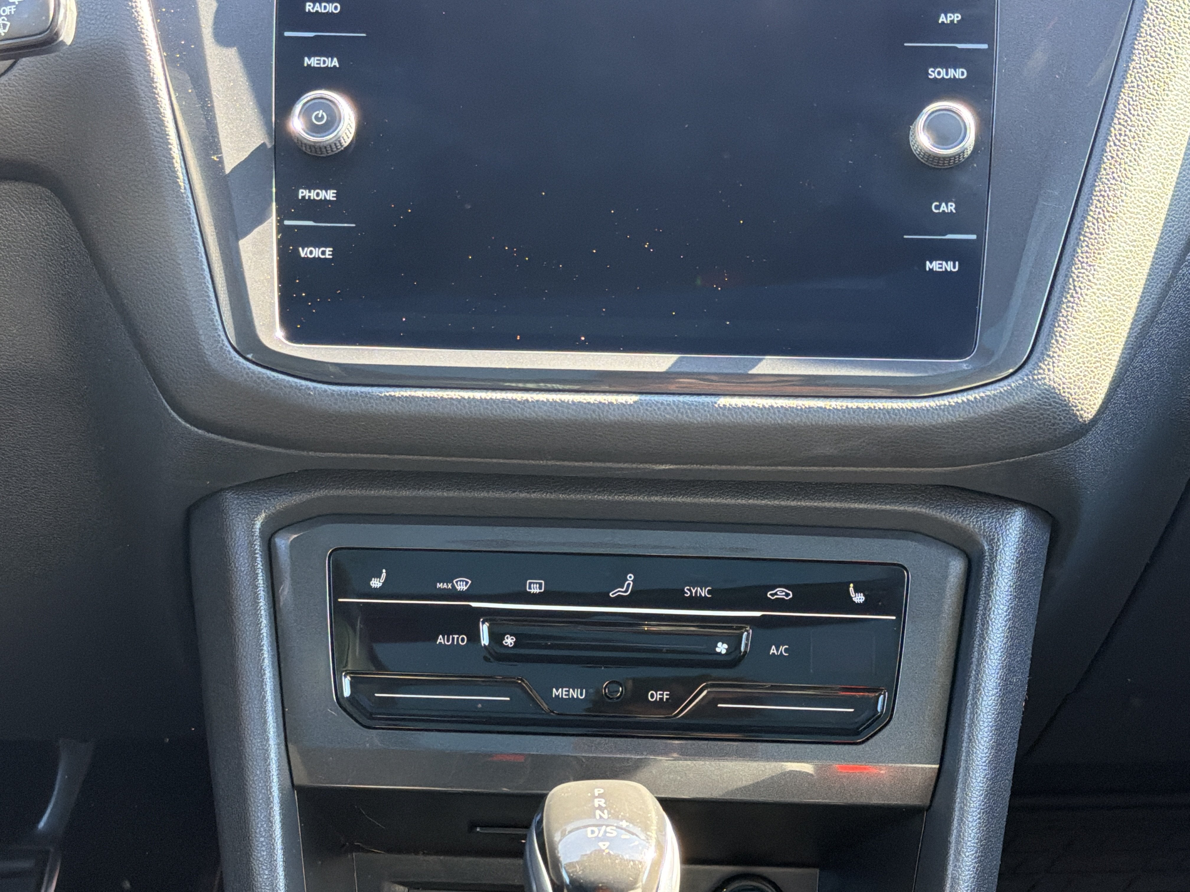 2024 Volkswagen Tiguan 2.0T SE R-Line Black 4MOTION