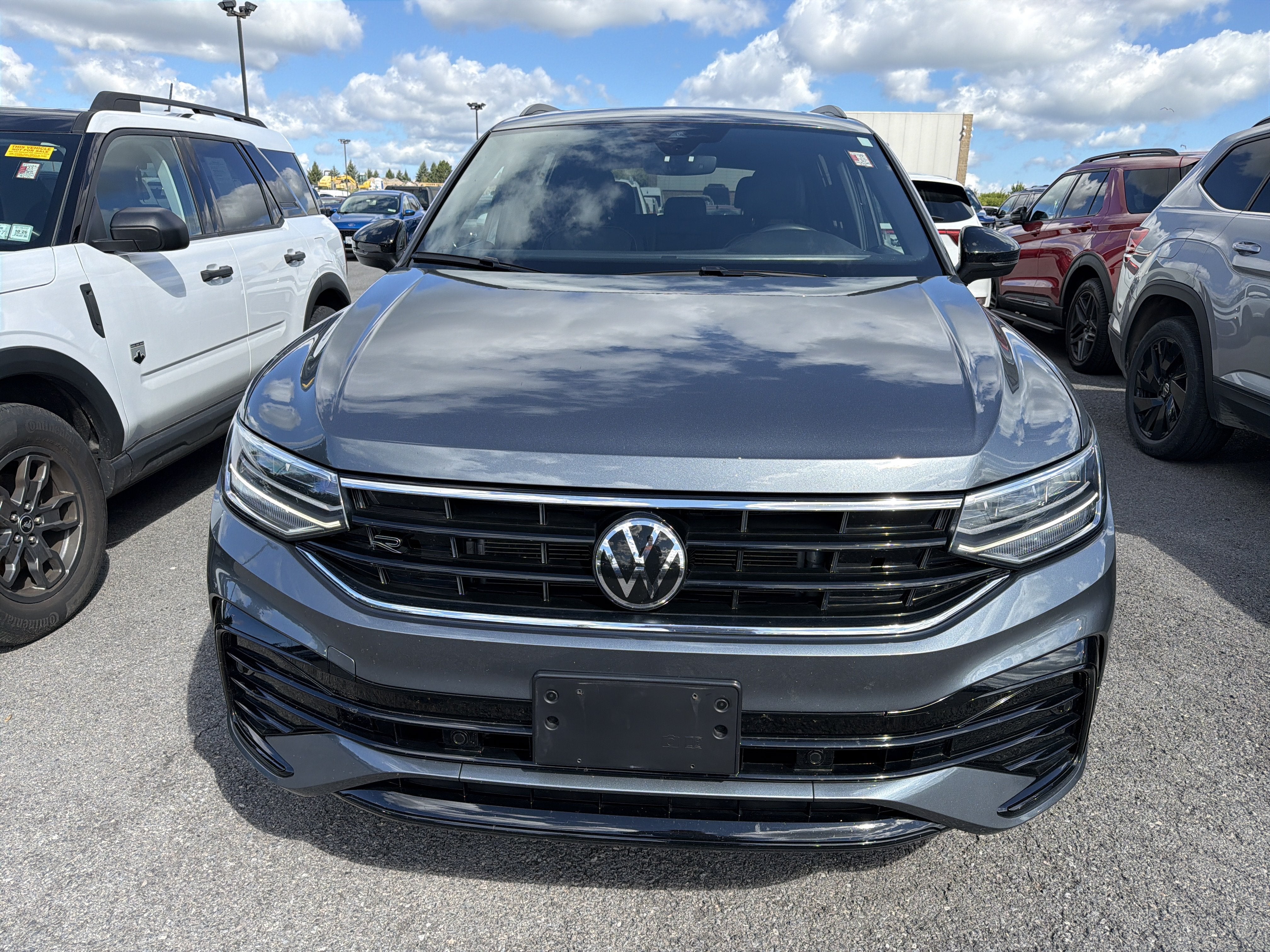 2024 Volkswagen Tiguan 2.0T SE R-Line Black 4MOTION
