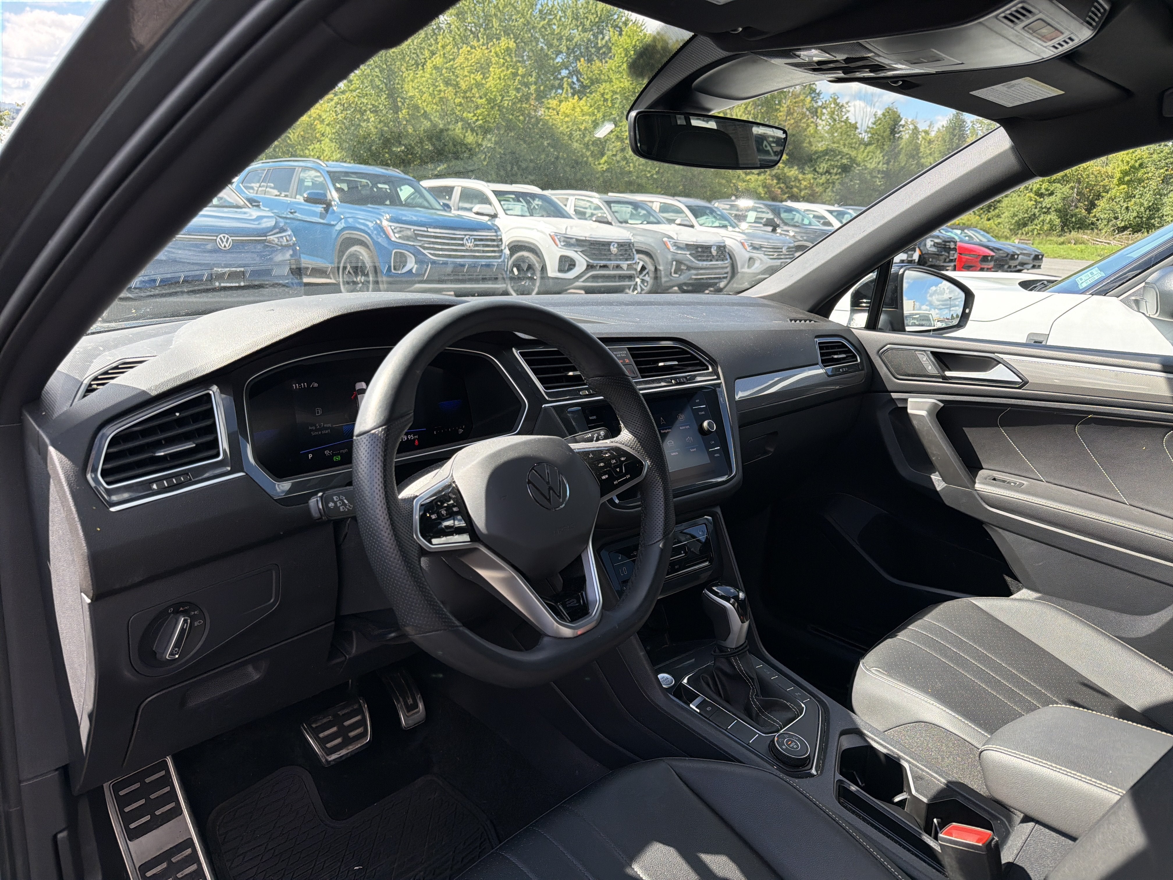 2024 Volkswagen Tiguan 2.0T SE R-Line Black 4MOTION