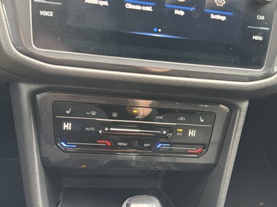 2023 Volkswagen Tiguan SE R-Line Black