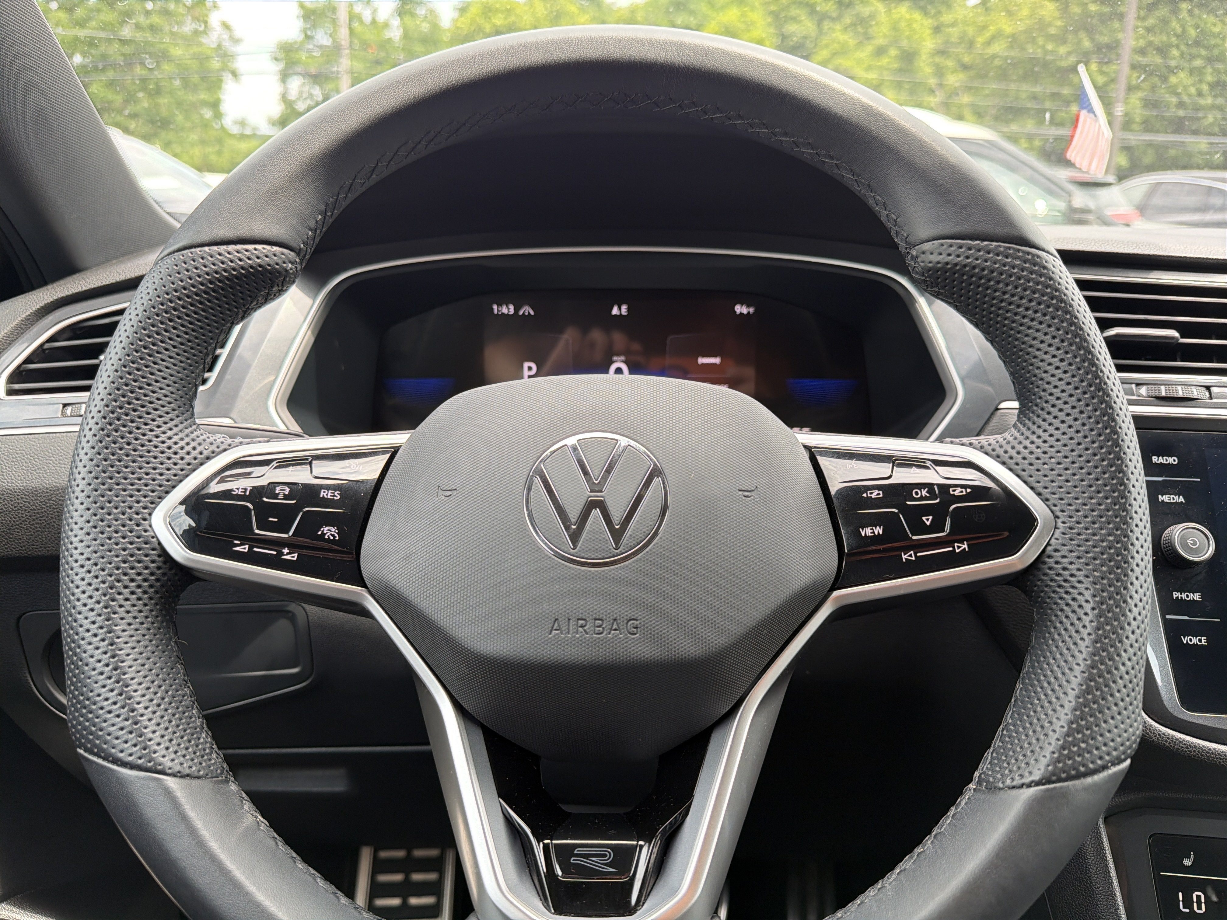 2024 Volkswagen Tiguan 2.0T SE R-Line Black 4MOTION