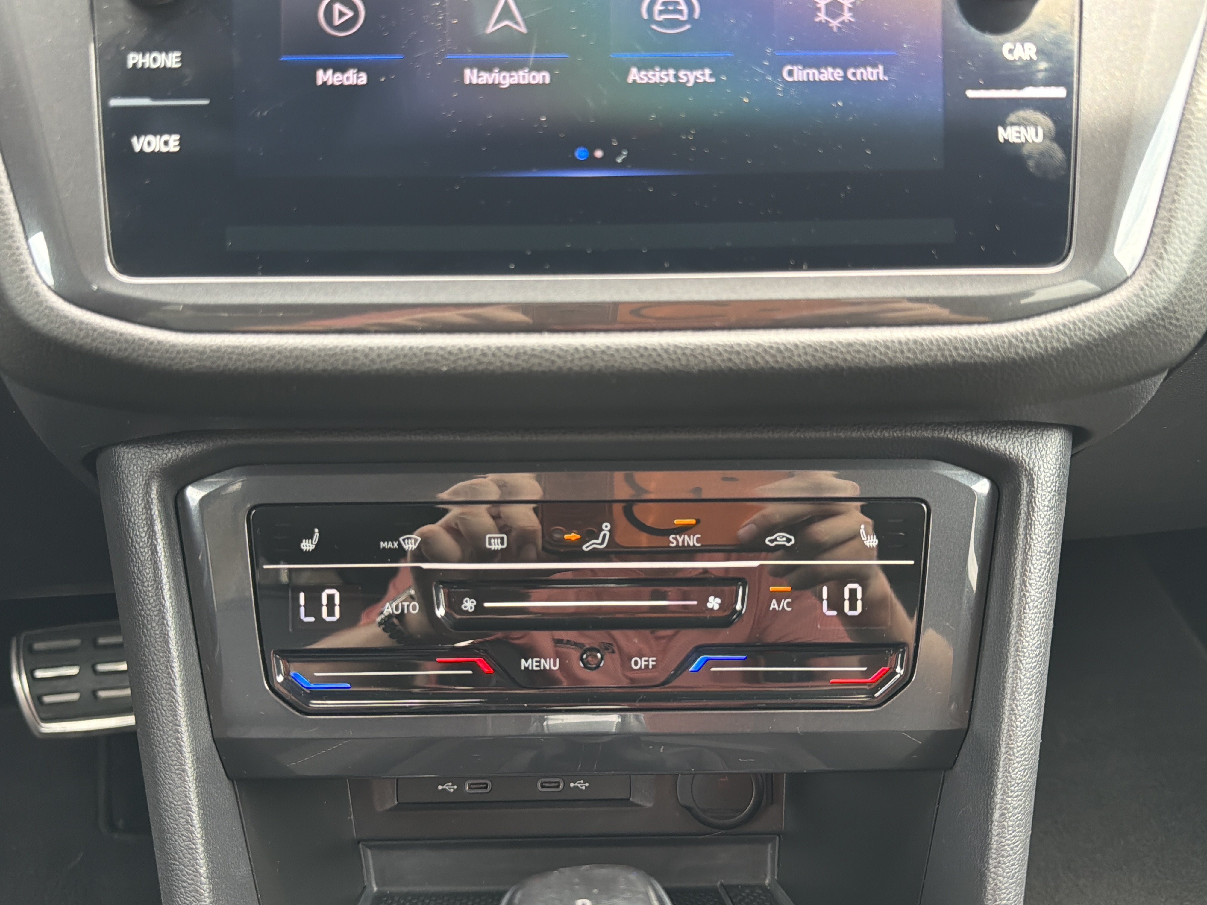 2024 Volkswagen Tiguan 2.0T SE R-Line Black 4MOTION