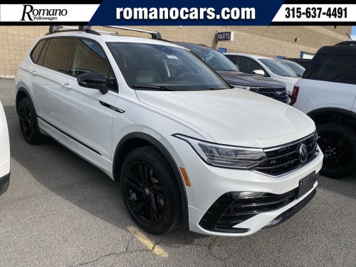 2024 Volkswagen Tiguan SE R-Line Black