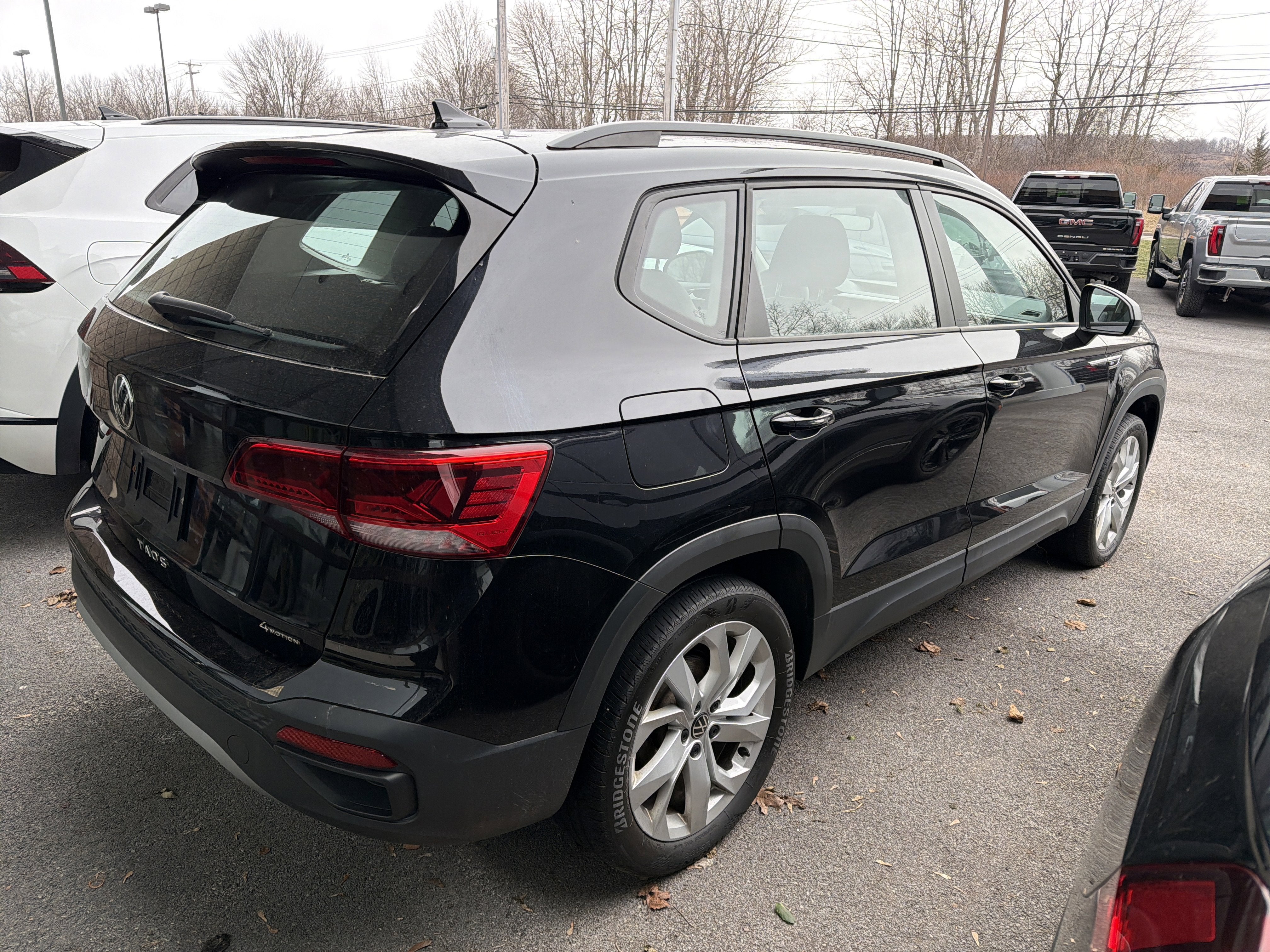 2023 Volkswagen Taos S