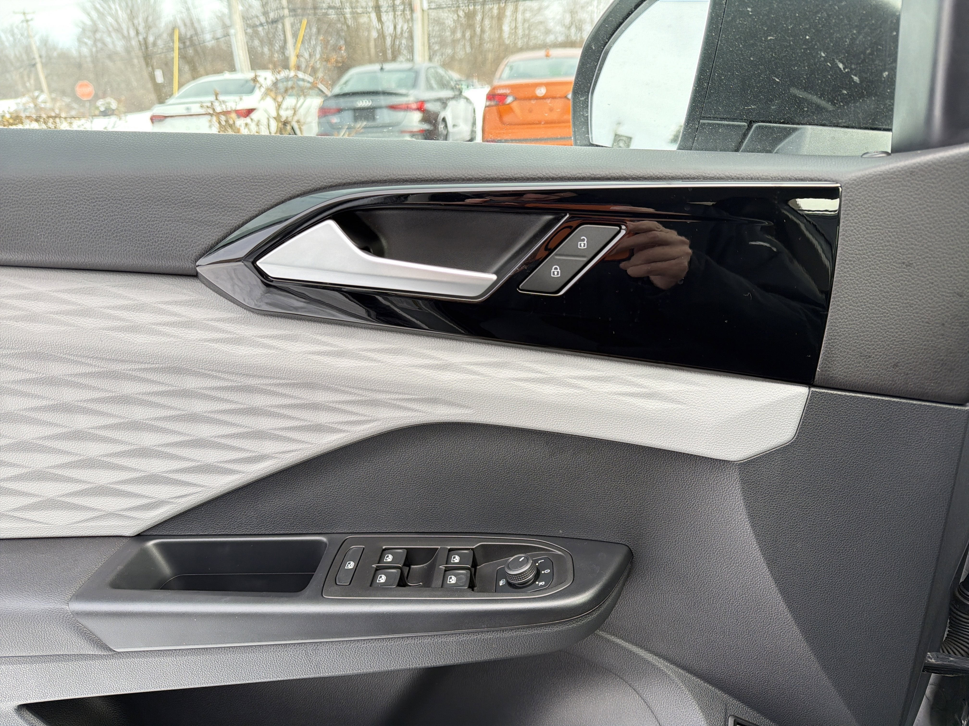 2023 Volkswagen Taos S