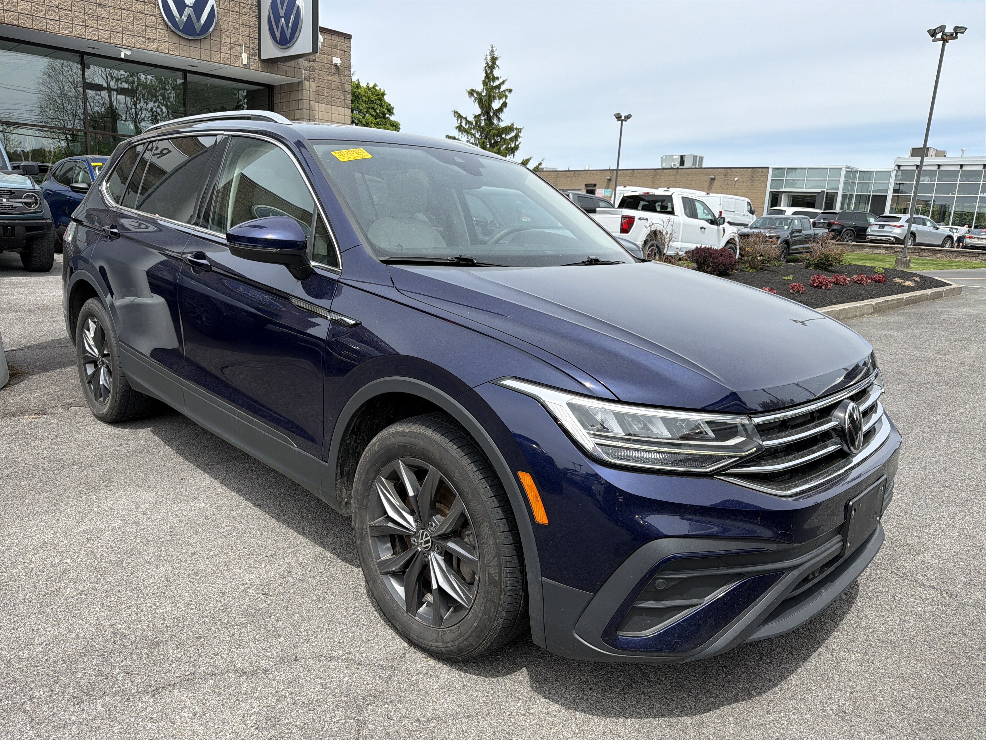 2024 Volkswagen Tiguan SE