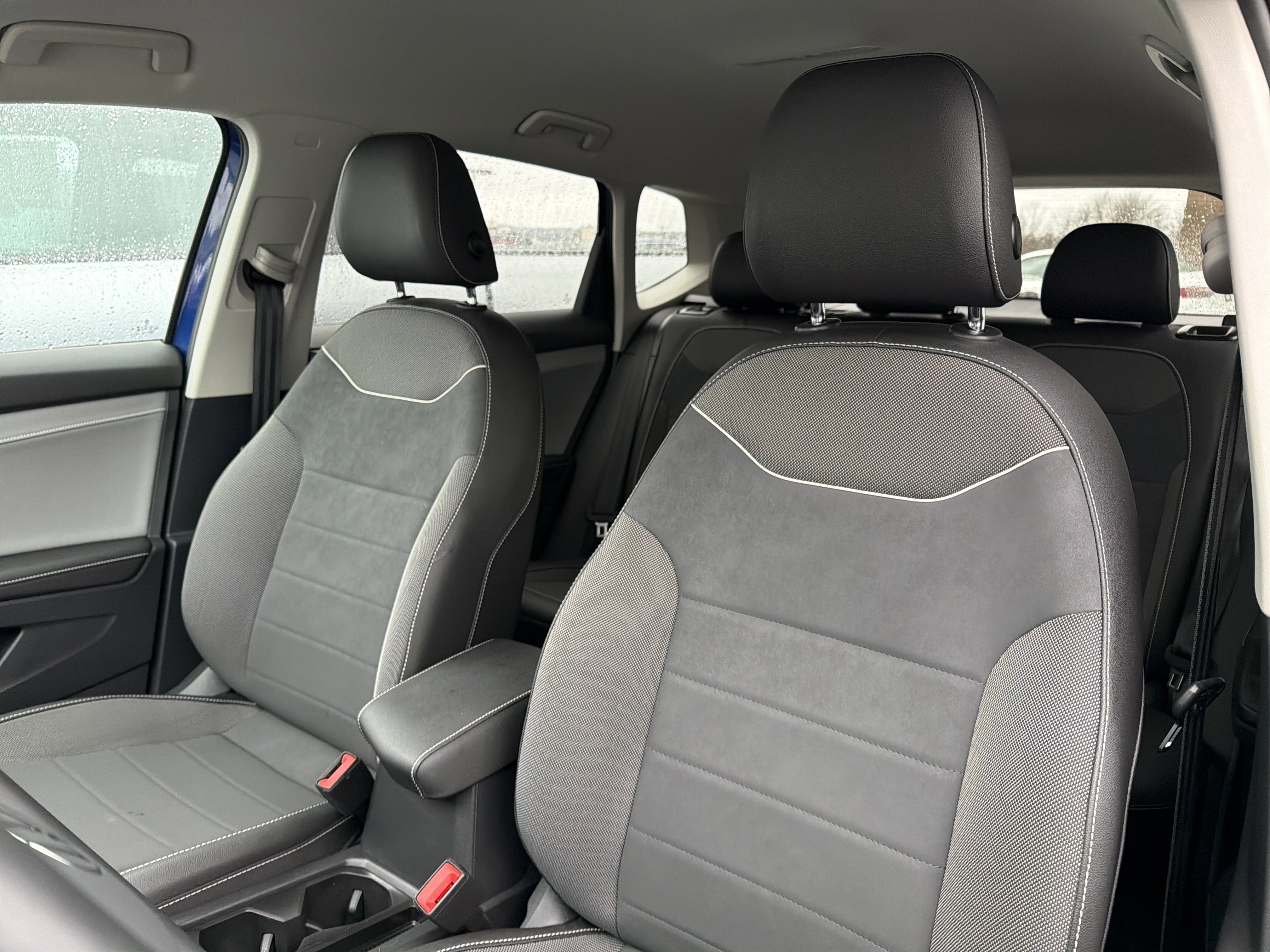 2024 Volkswagen Taos SE 4MOTION