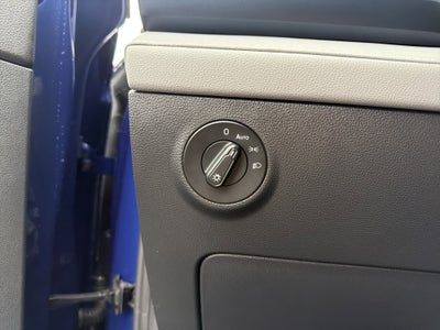 2024 Volkswagen Taos SE 4MOTION