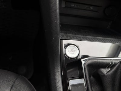 2024 Volkswagen Taos SE 4MOTION