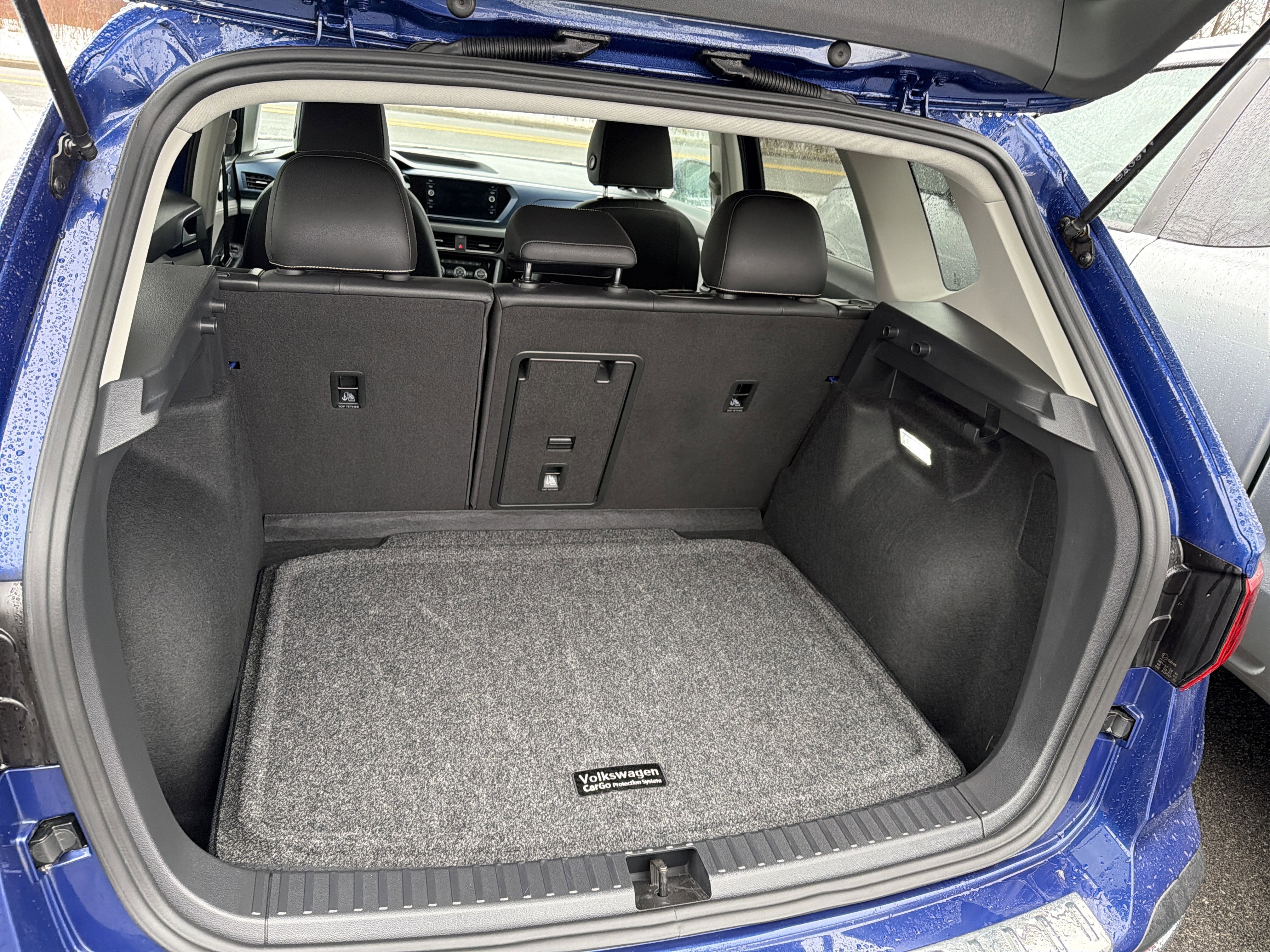 2024 Volkswagen Taos SE 4MOTION