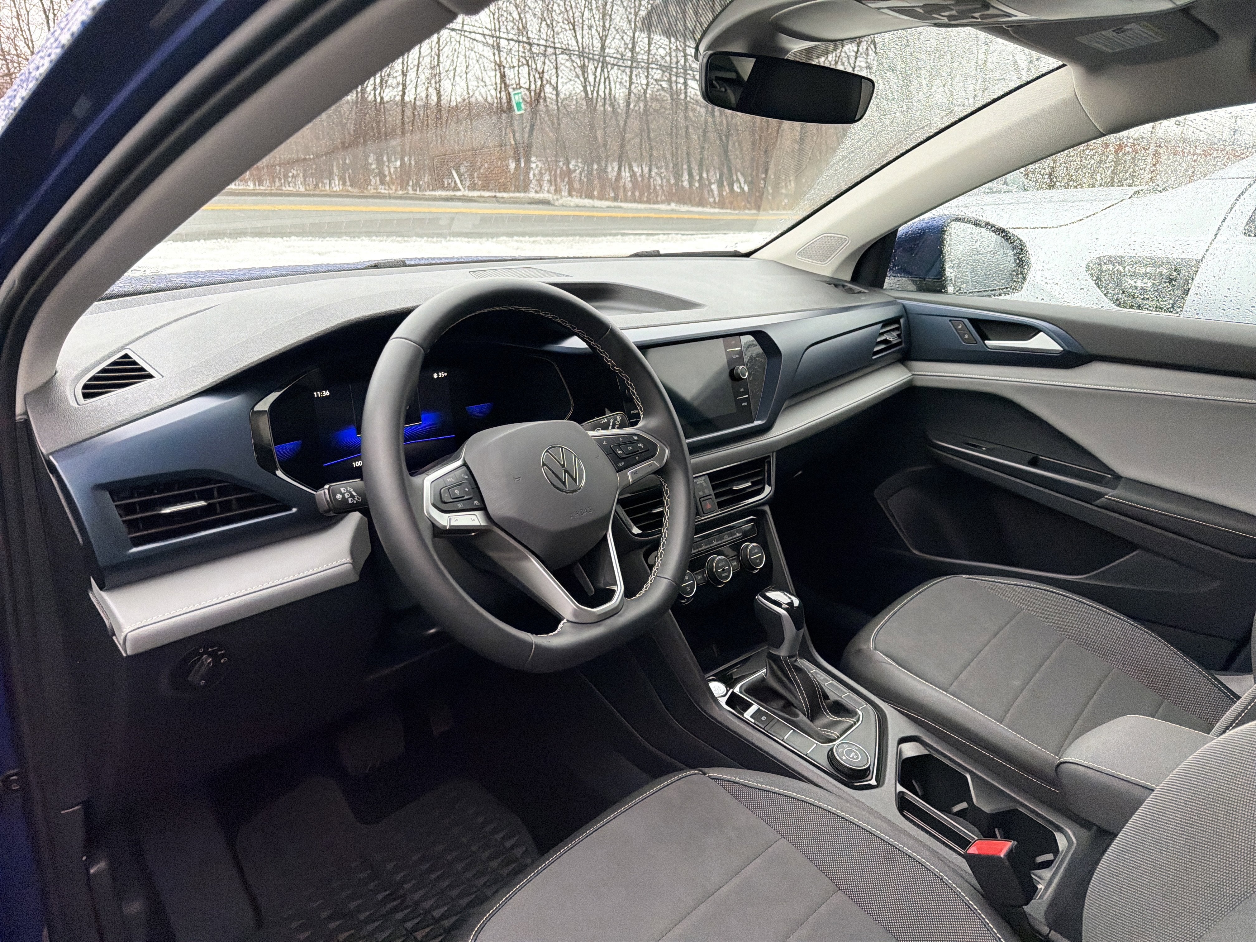 2024 Volkswagen Taos SE 4MOTION