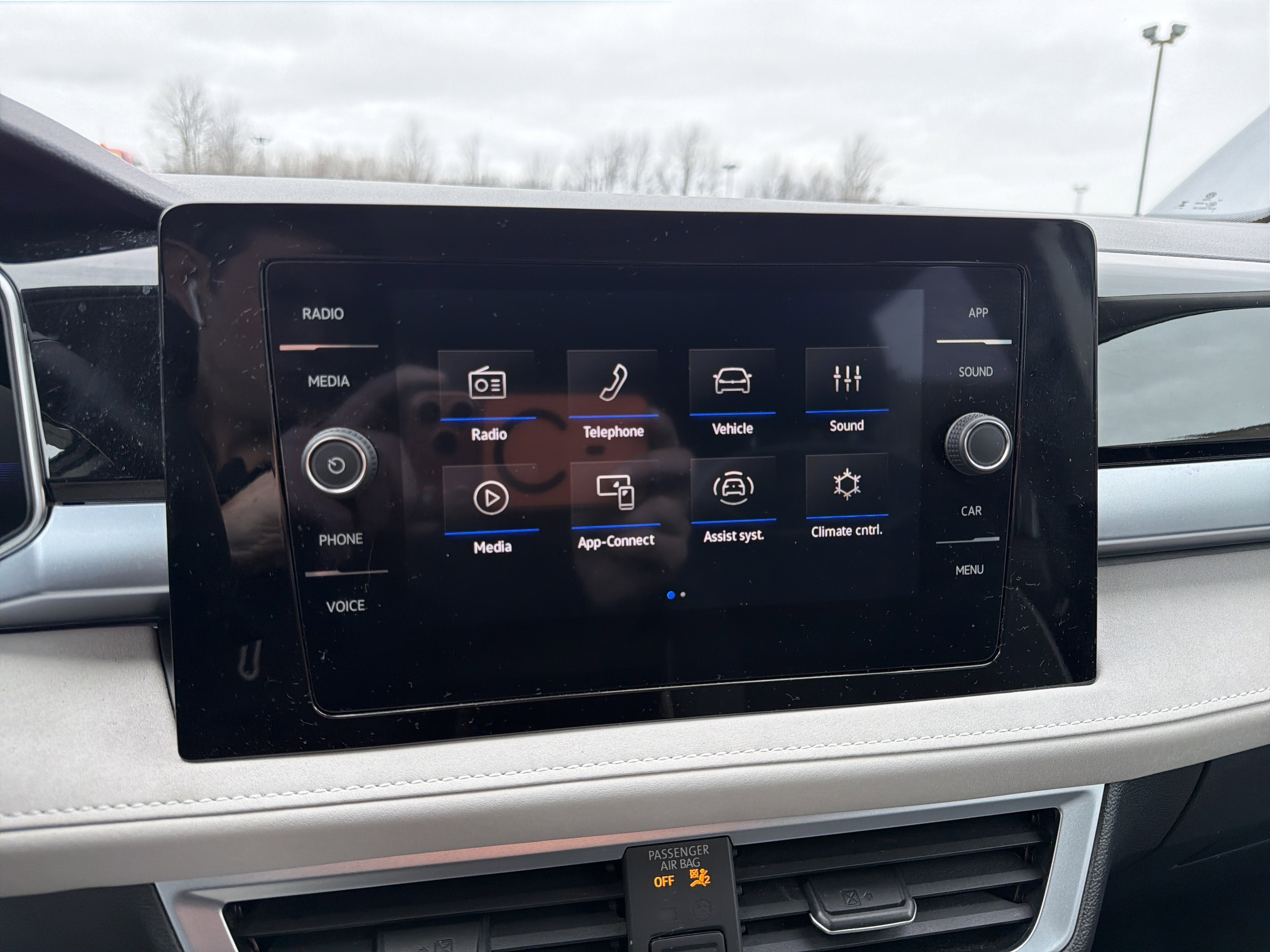 2025 Volkswagen Taos SE 4MOTION