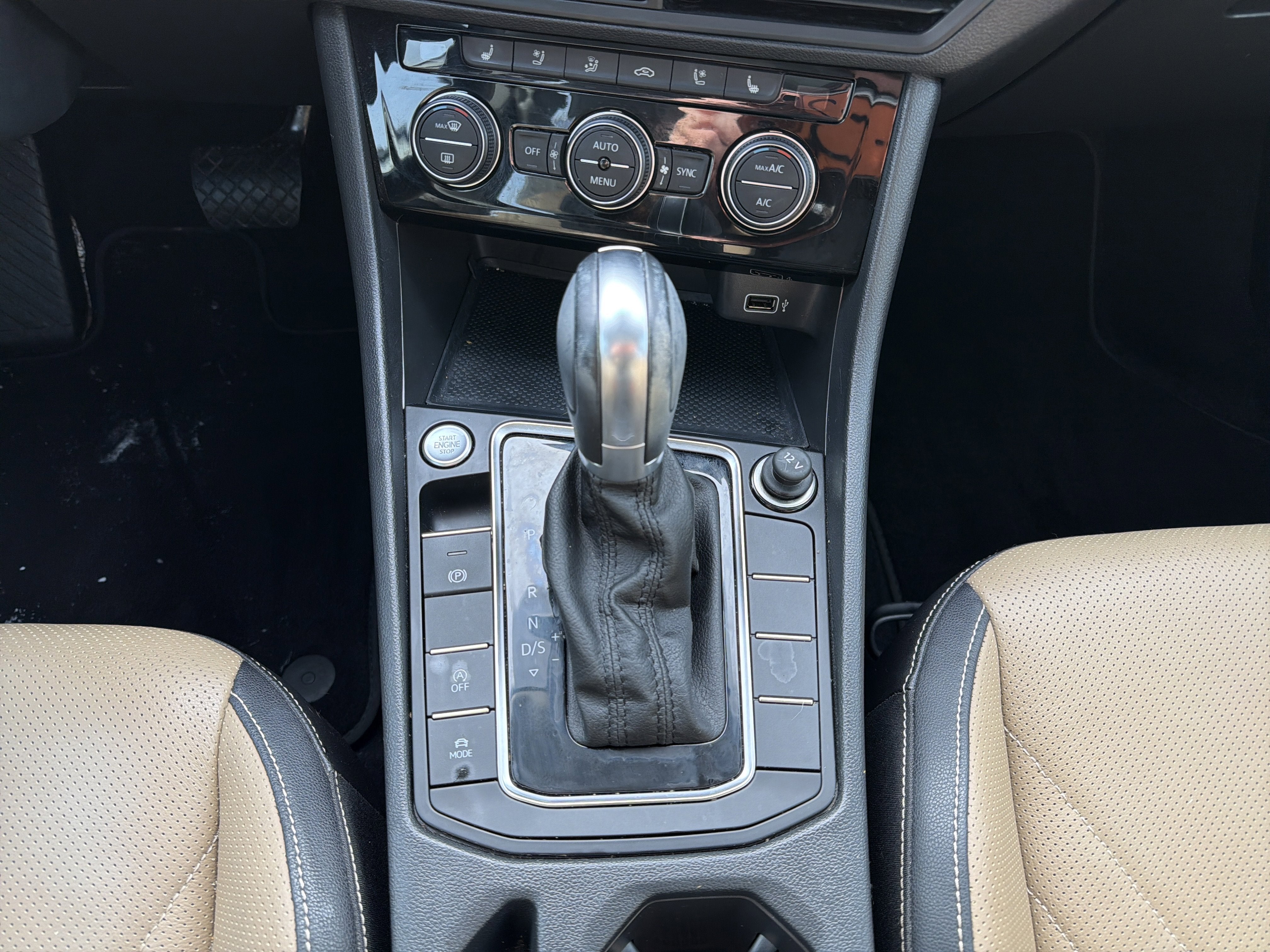 2019 Volkswagen Jetta SEL Premium