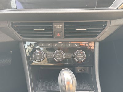 2019 Volkswagen Jetta SEL Premium