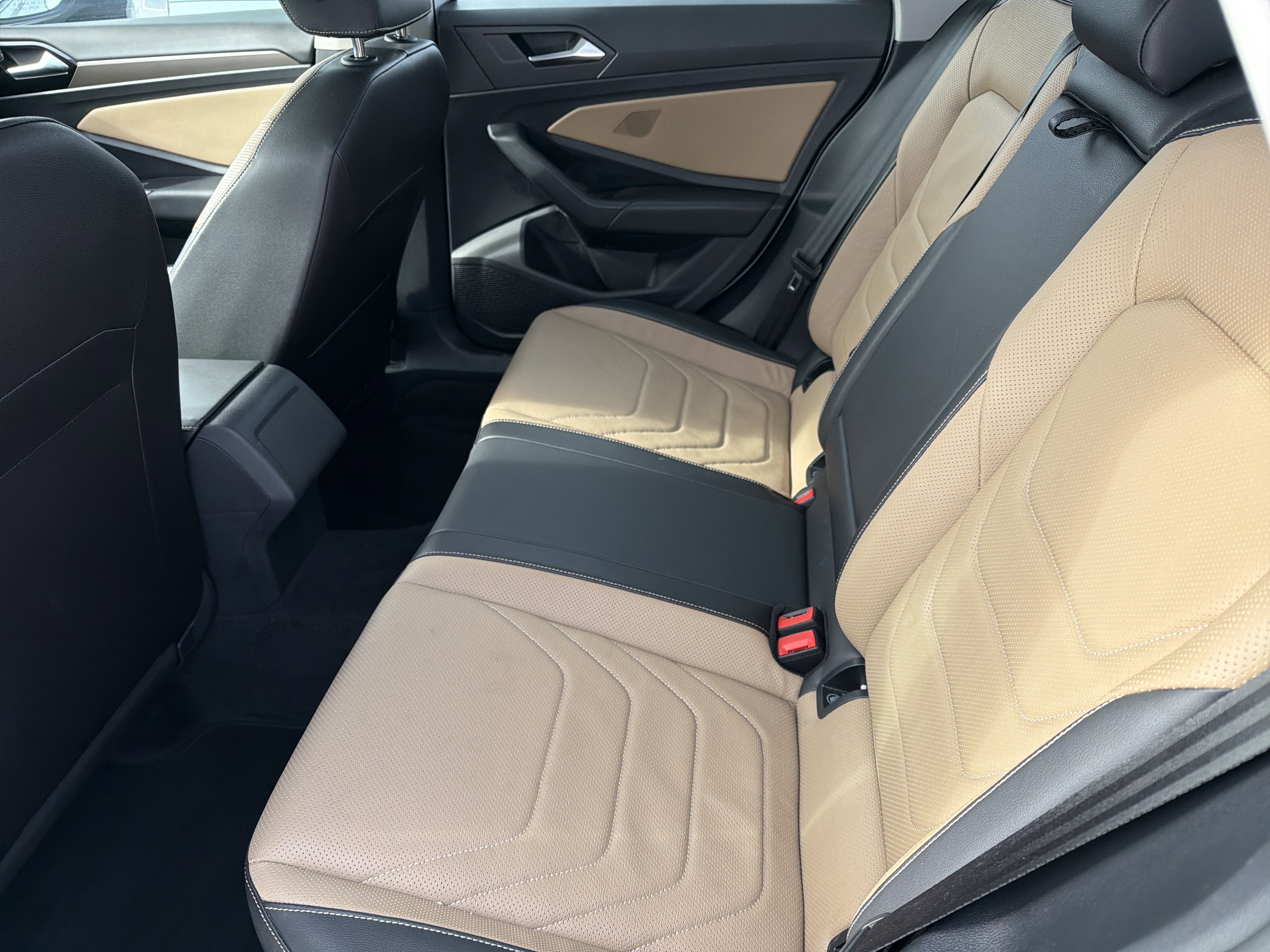 2019 Volkswagen Jetta SEL Premium