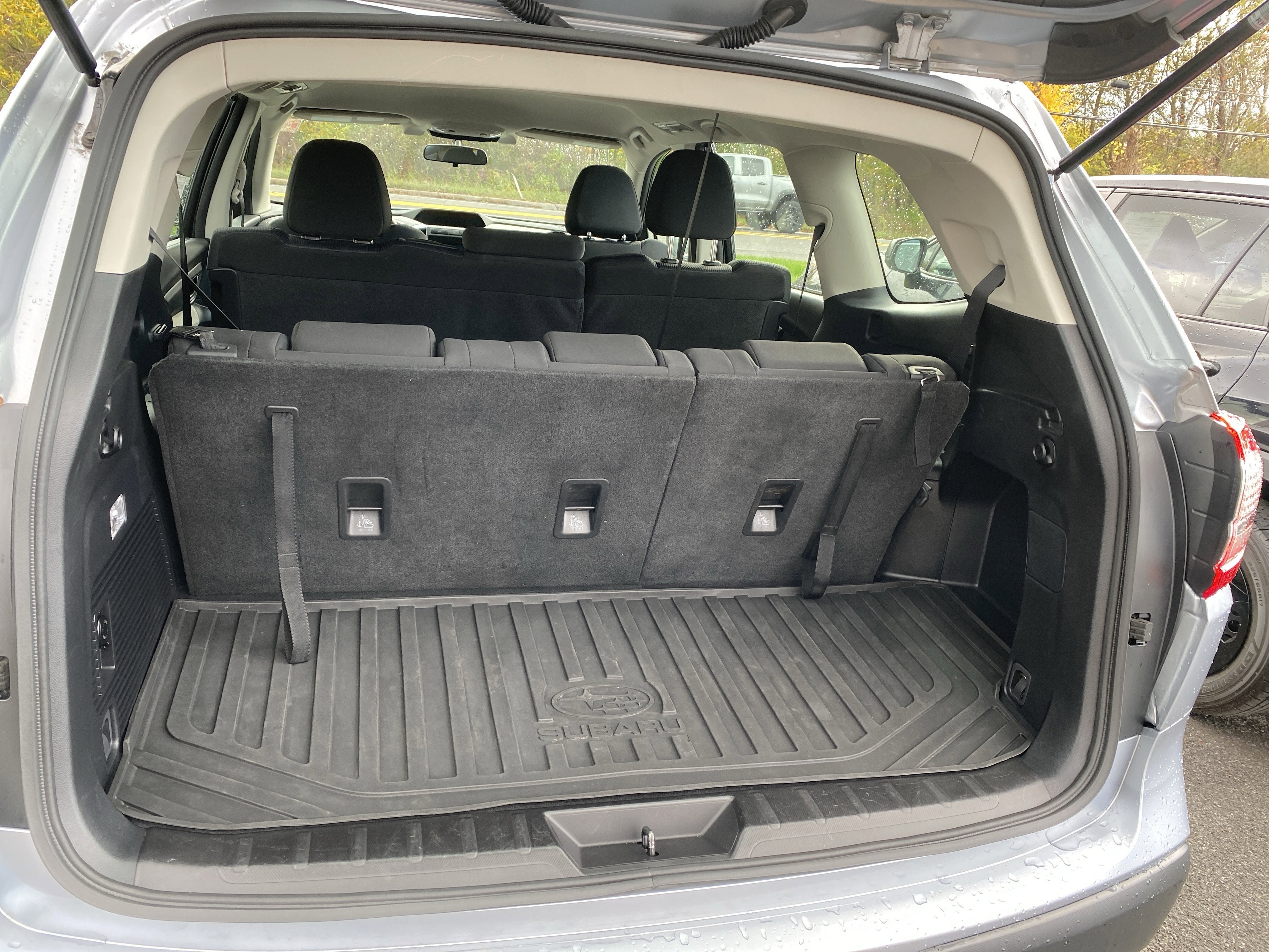 2022 Subaru Ascent Base 8-Passenger