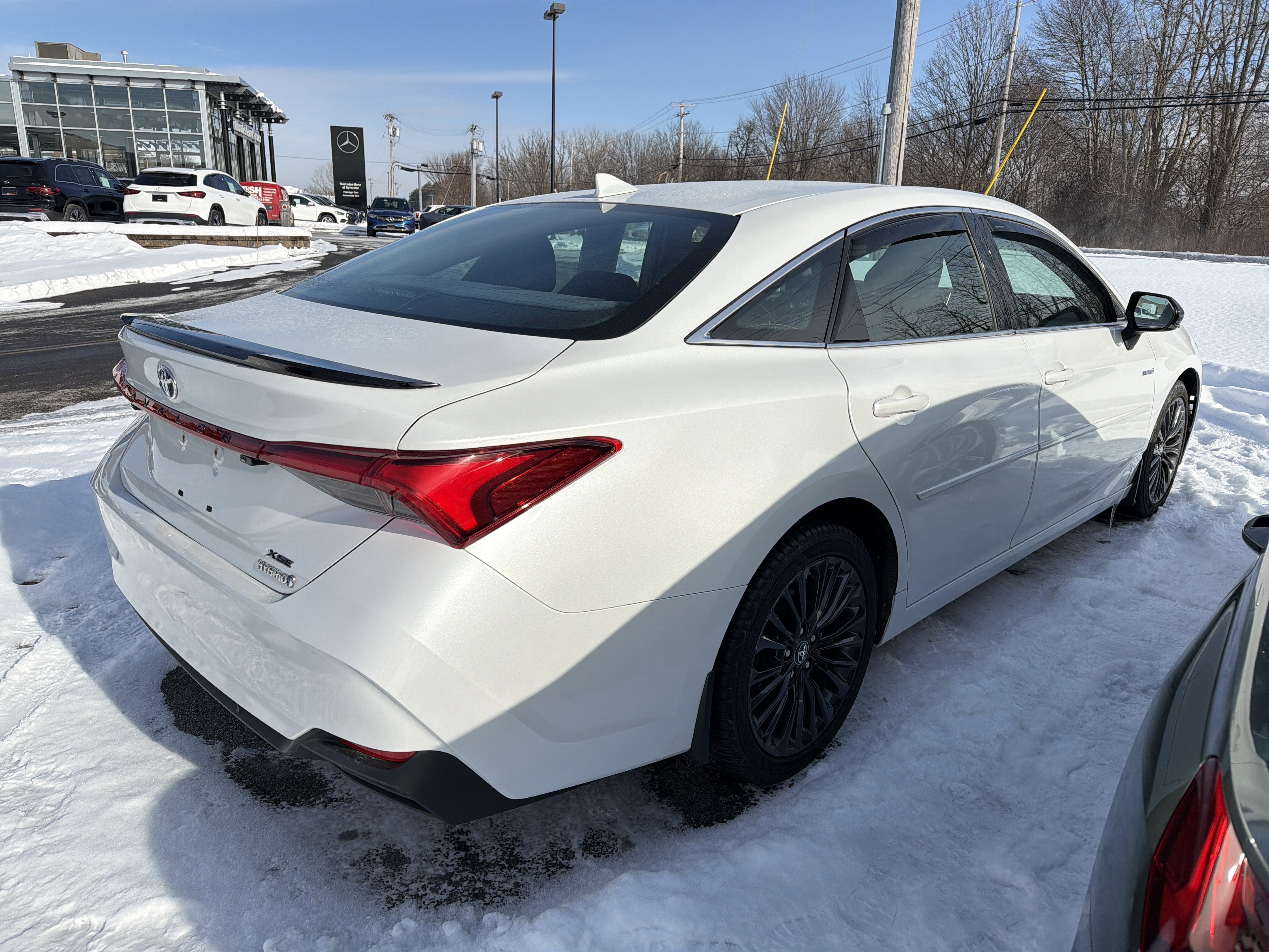 2019 Toyota Avalon XSE Hybrid