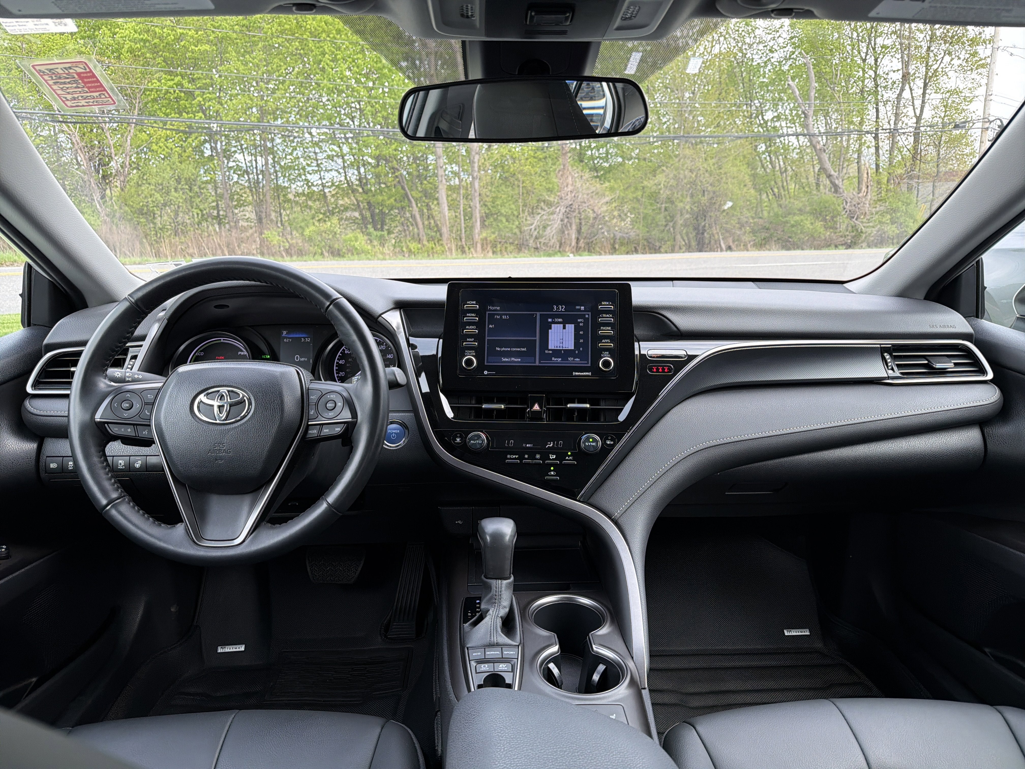 2023 Toyota Camry Hybrid SE