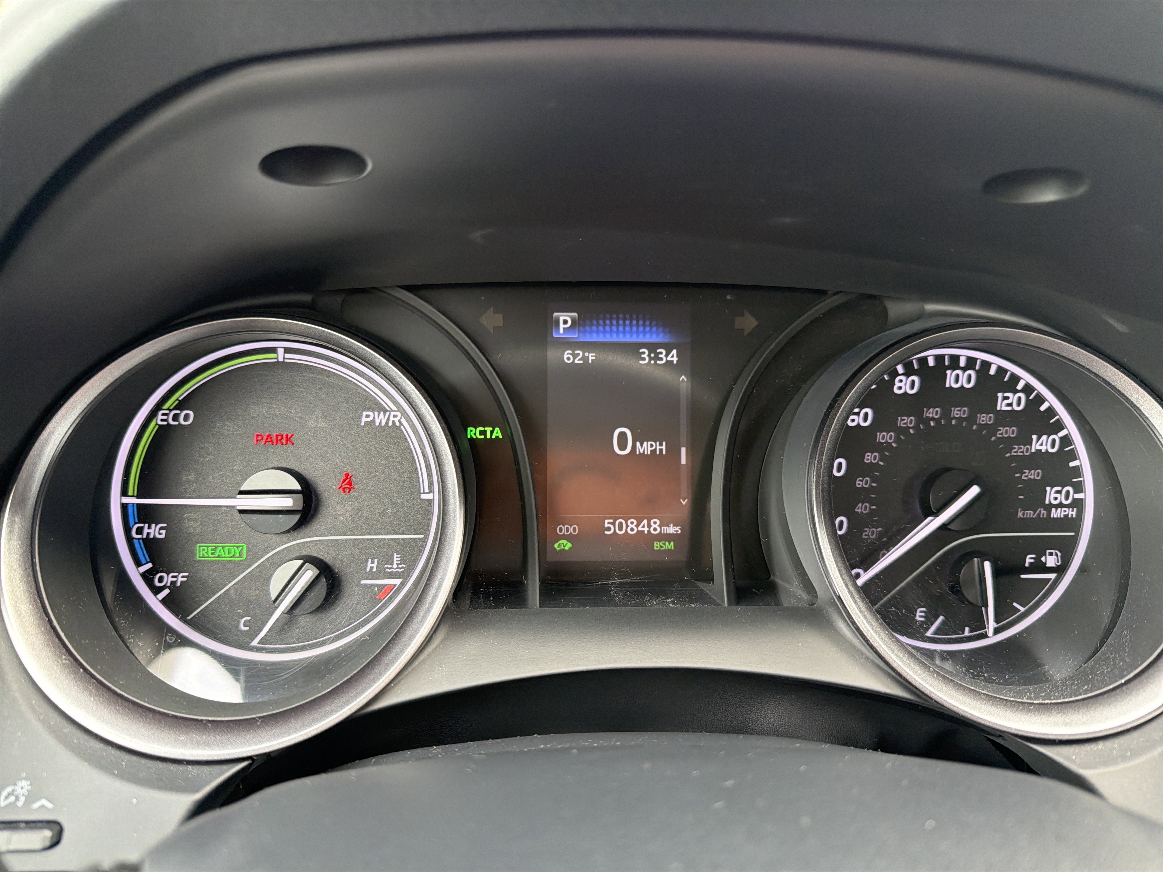 2023 Toyota Camry Hybrid SE