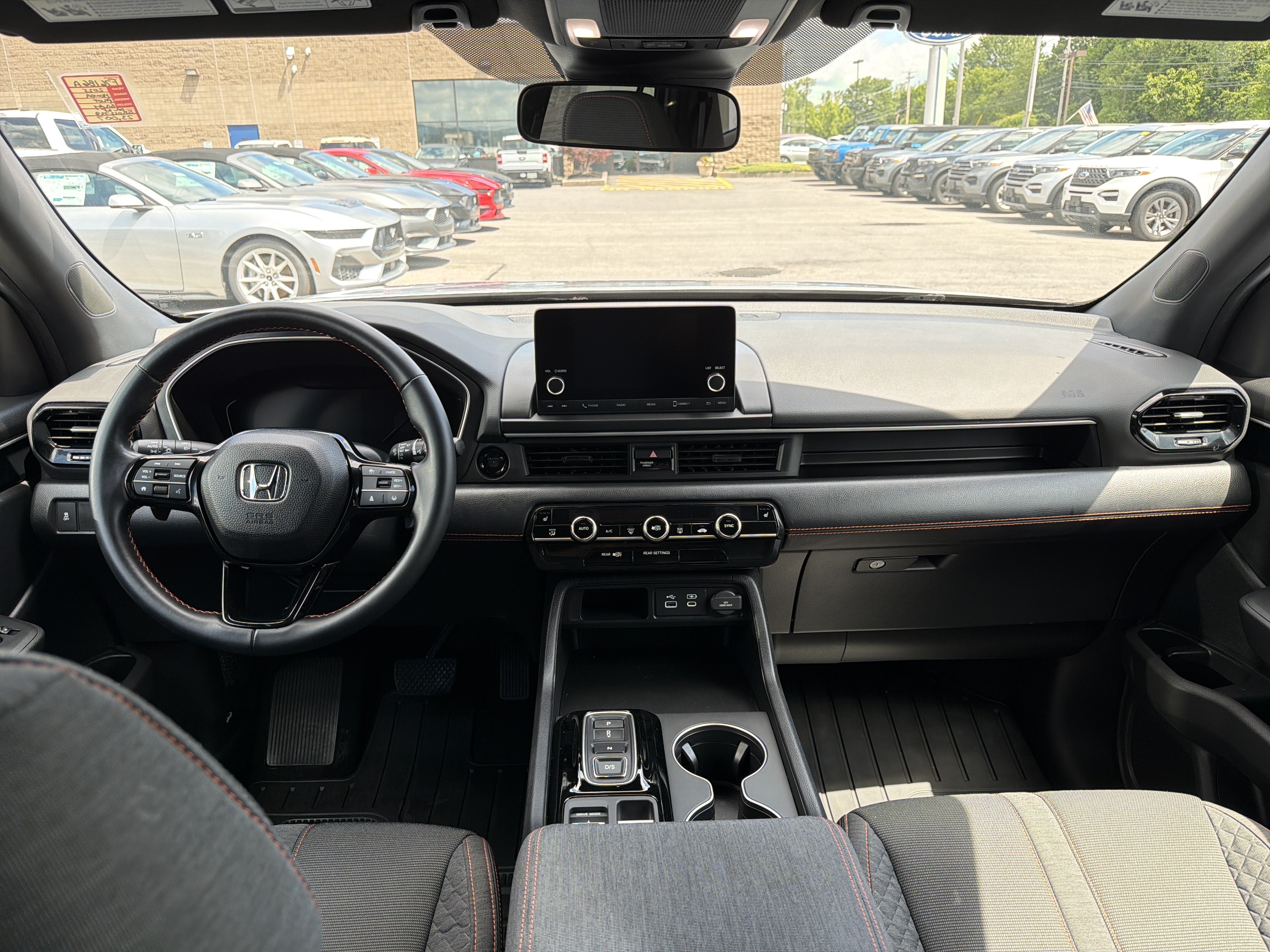 2025 Honda Pilot Sport