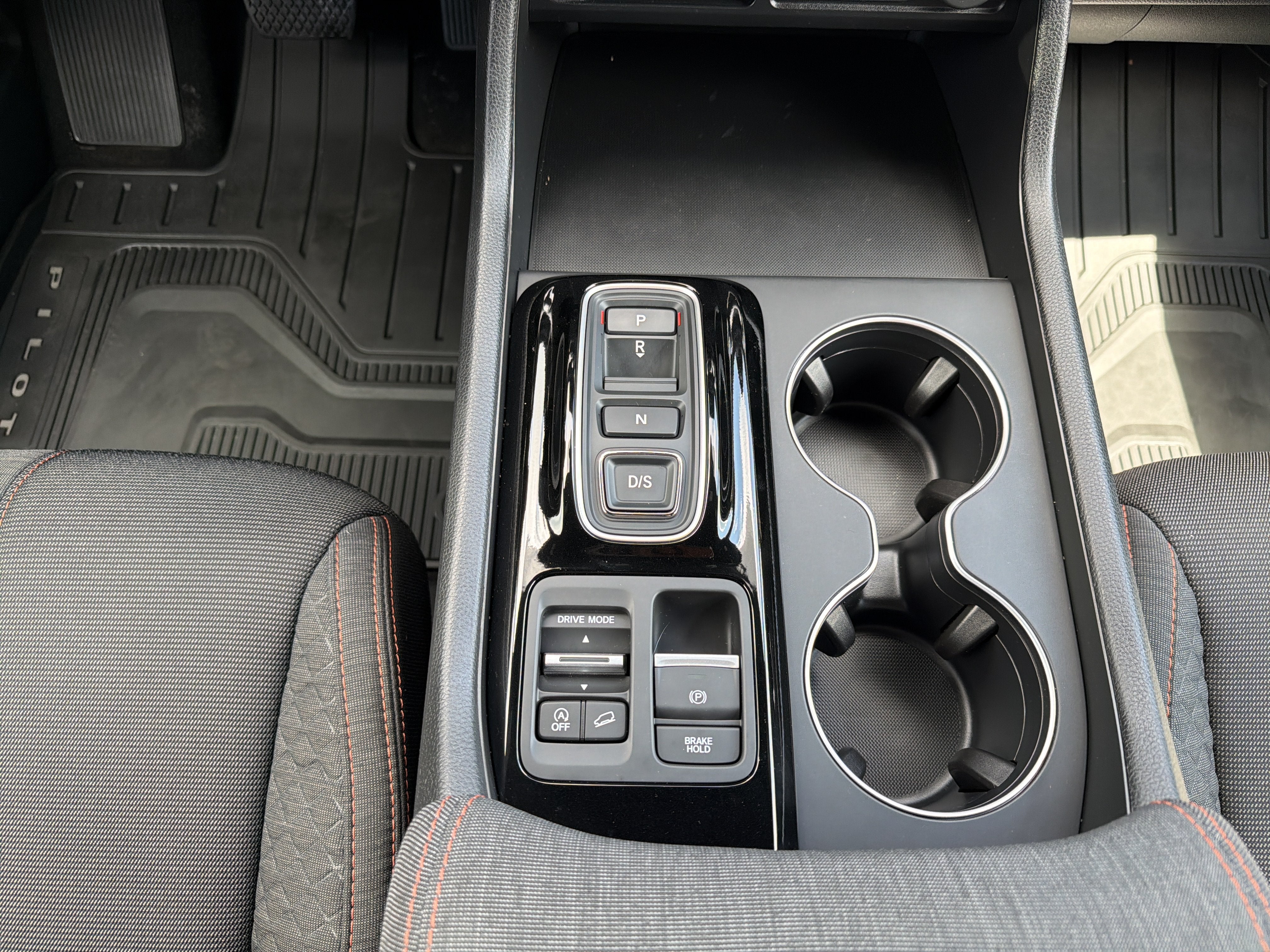 2025 Honda Pilot Sport