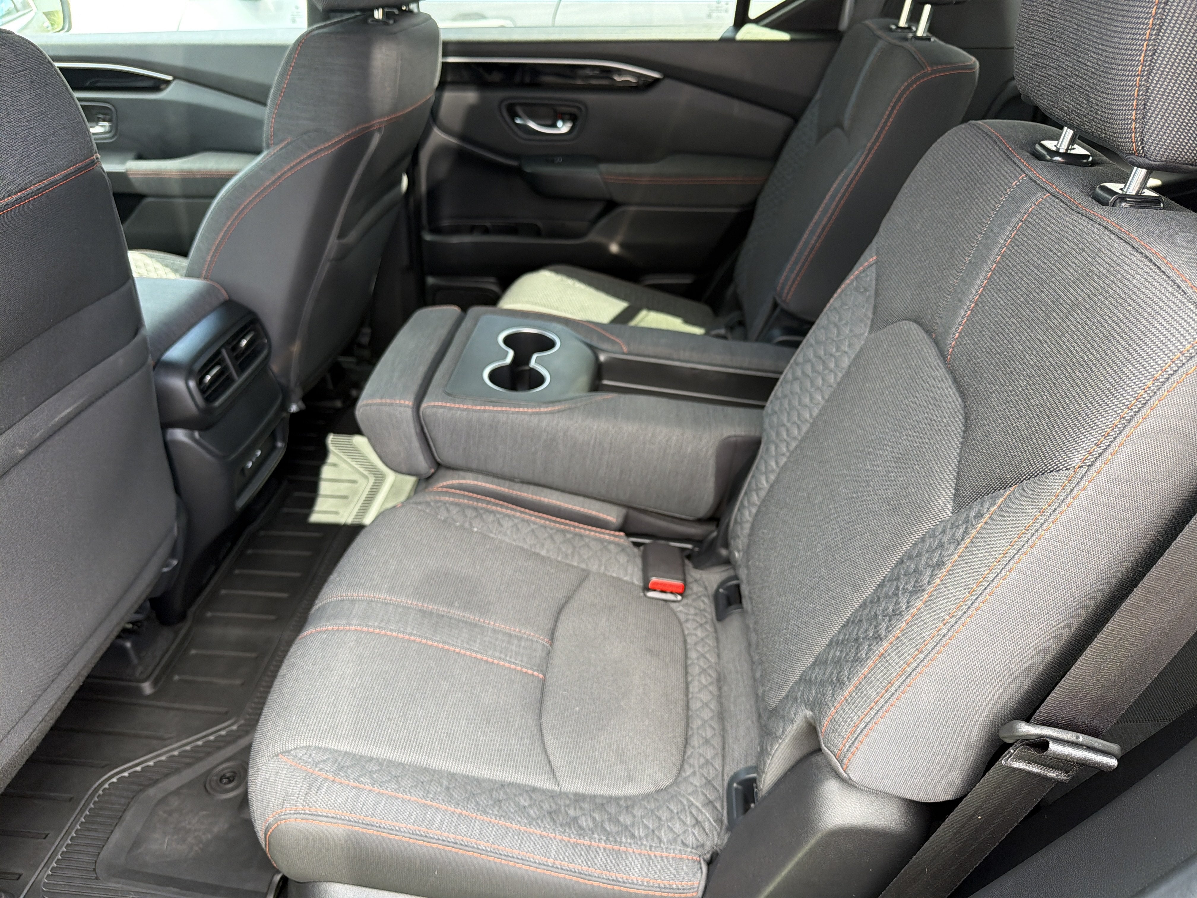 2025 Honda Pilot Sport