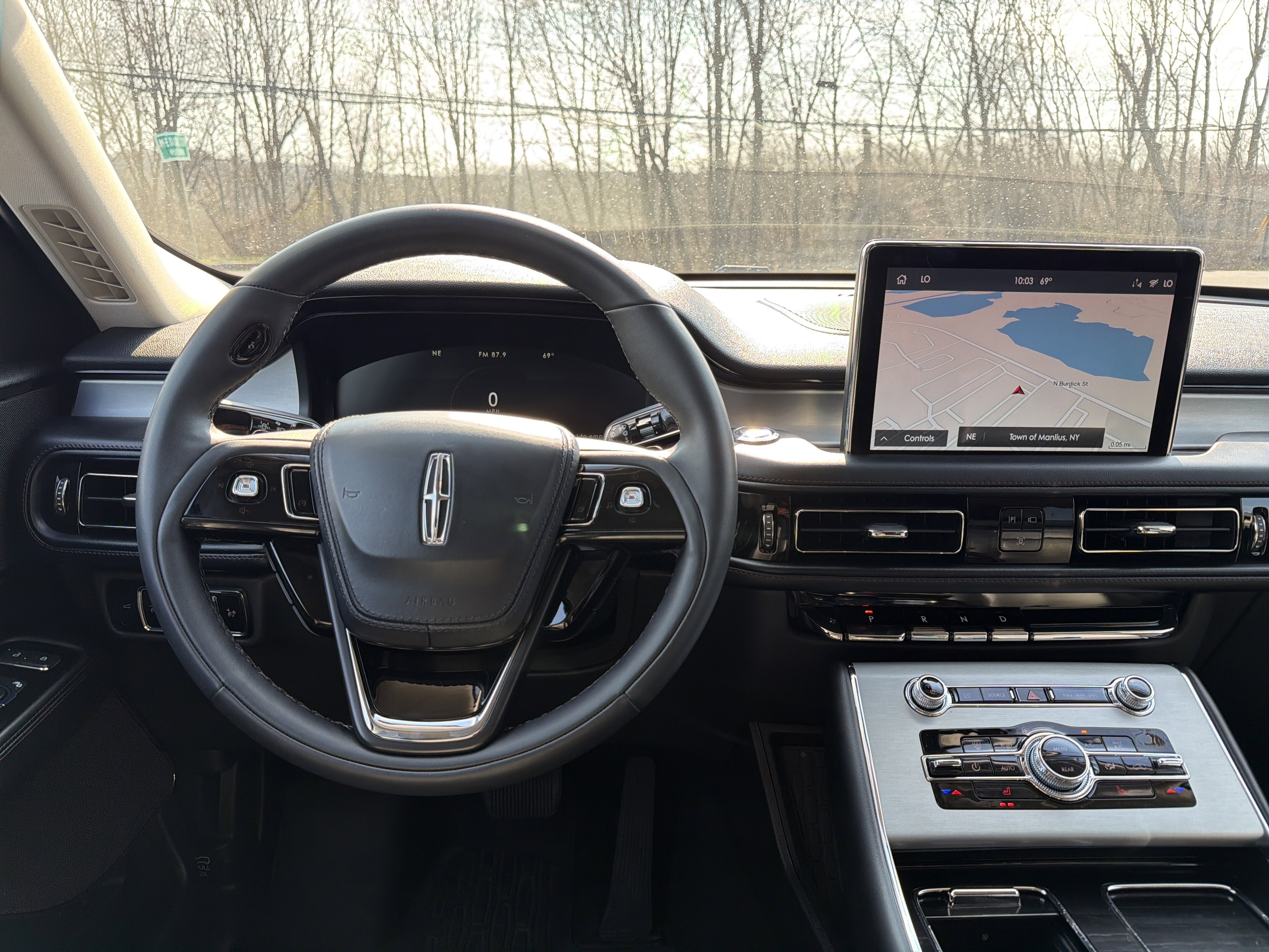 2023 Lincoln Aviator Standard