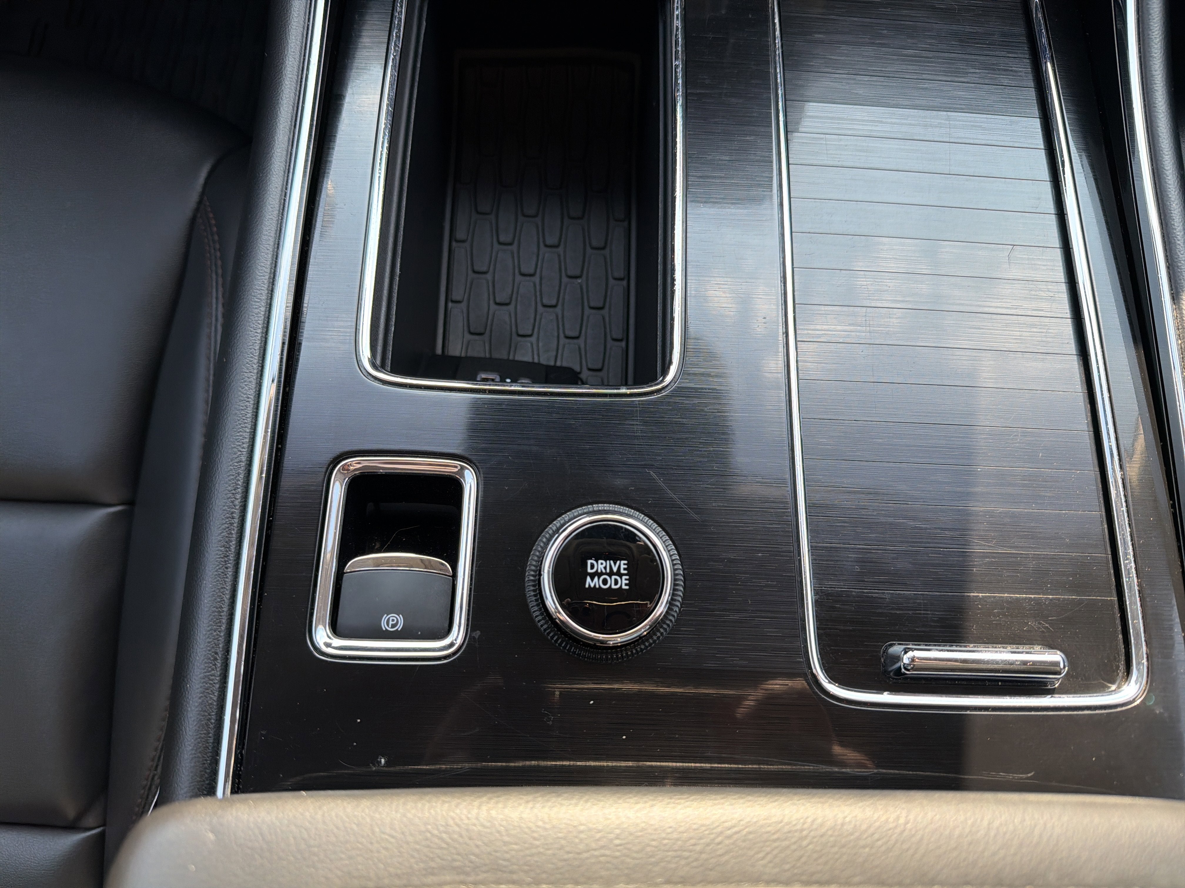 2023 Lincoln Aviator Standard