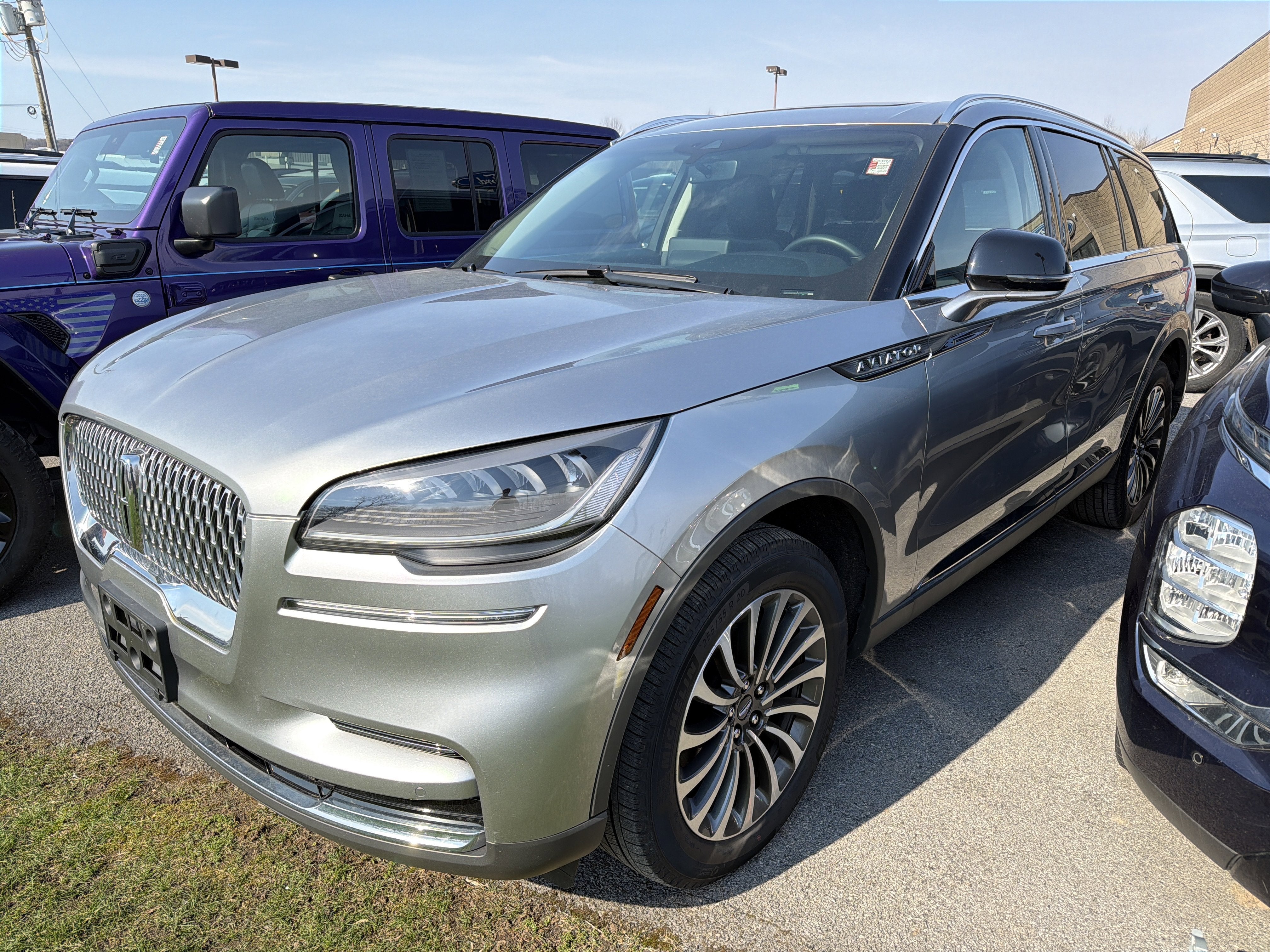2023 Lincoln Aviator Standard