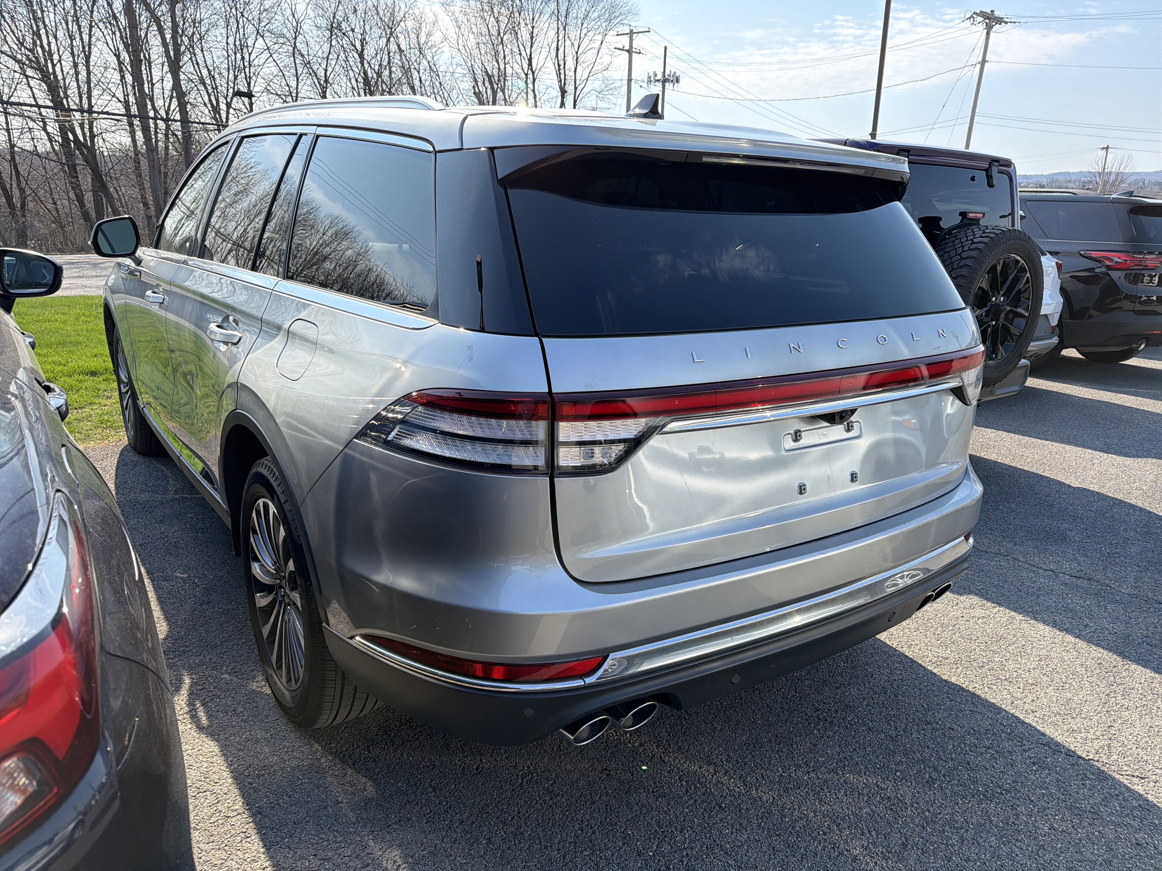 2023 Lincoln Aviator Standard
