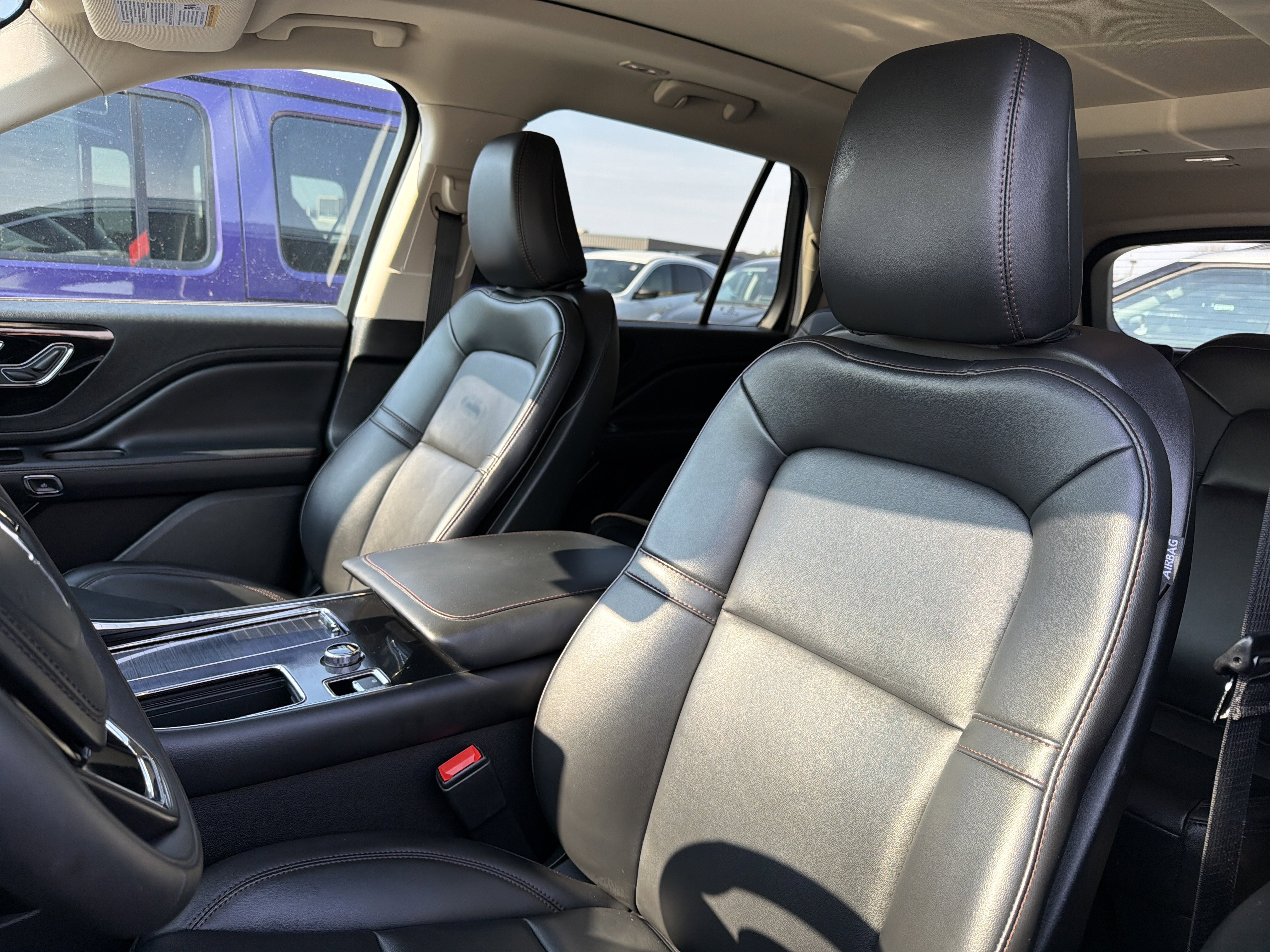 2023 Lincoln Aviator Standard